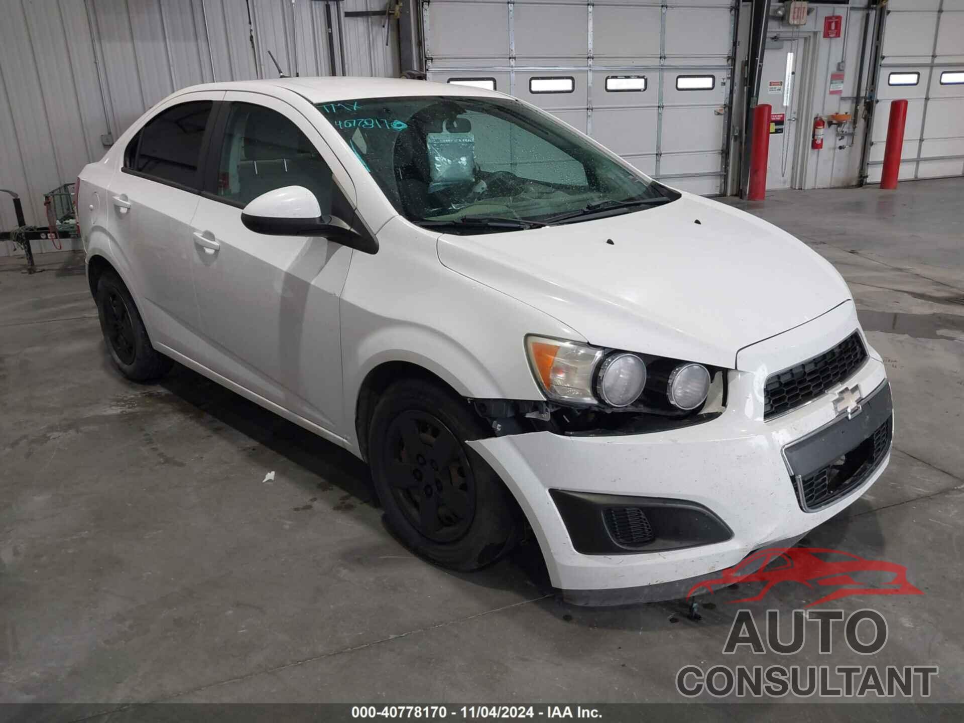 CHEVROLET SONIC 2014 - 1G1JA5SH6E4155498