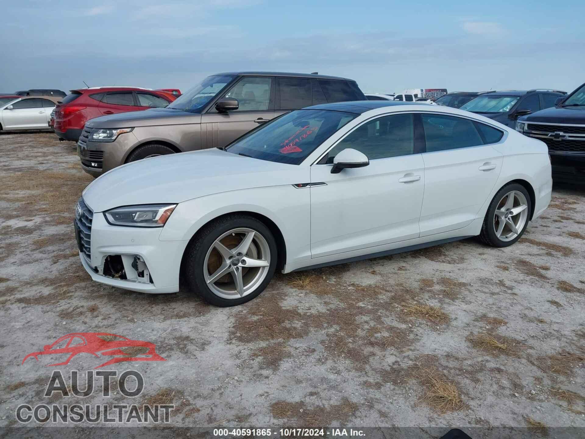 AUDI A5 2018 - WAUFNCF59JA080407