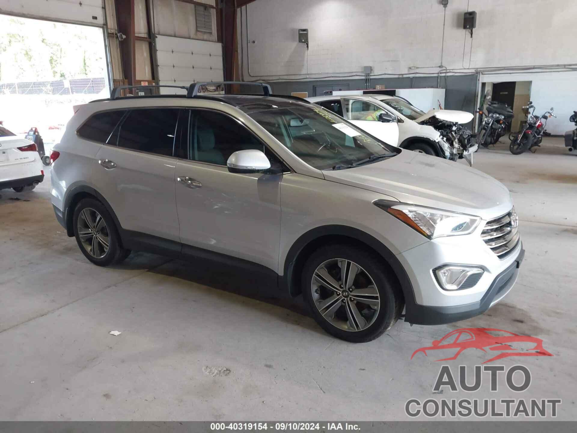 HYUNDAI SANTA FE 2016 - KM8SRDHF5GU139215