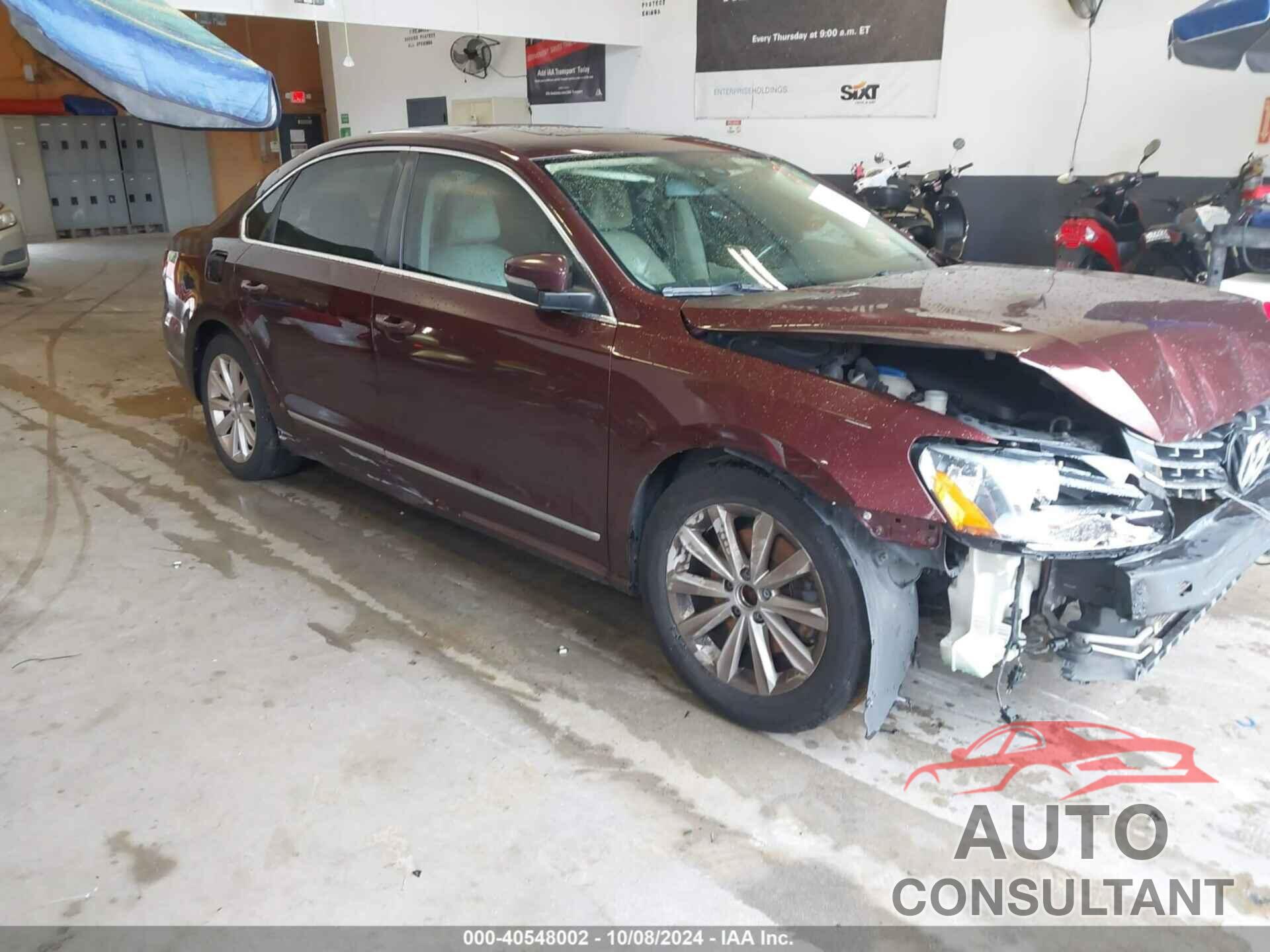 VOLKSWAGEN PASSAT 2013 - 1VWCH7A37DC040472