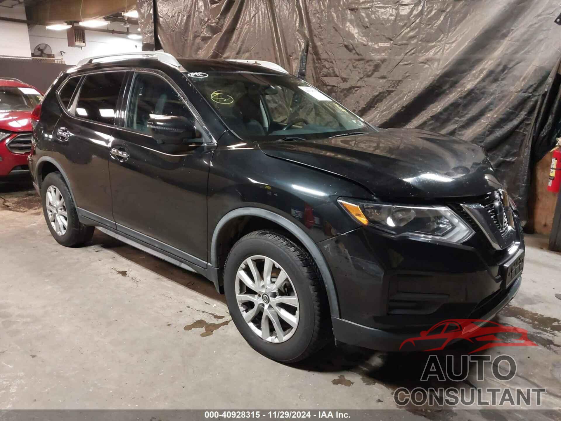 NISSAN ROGUE 2018 - KNMAT2MV1JP606283