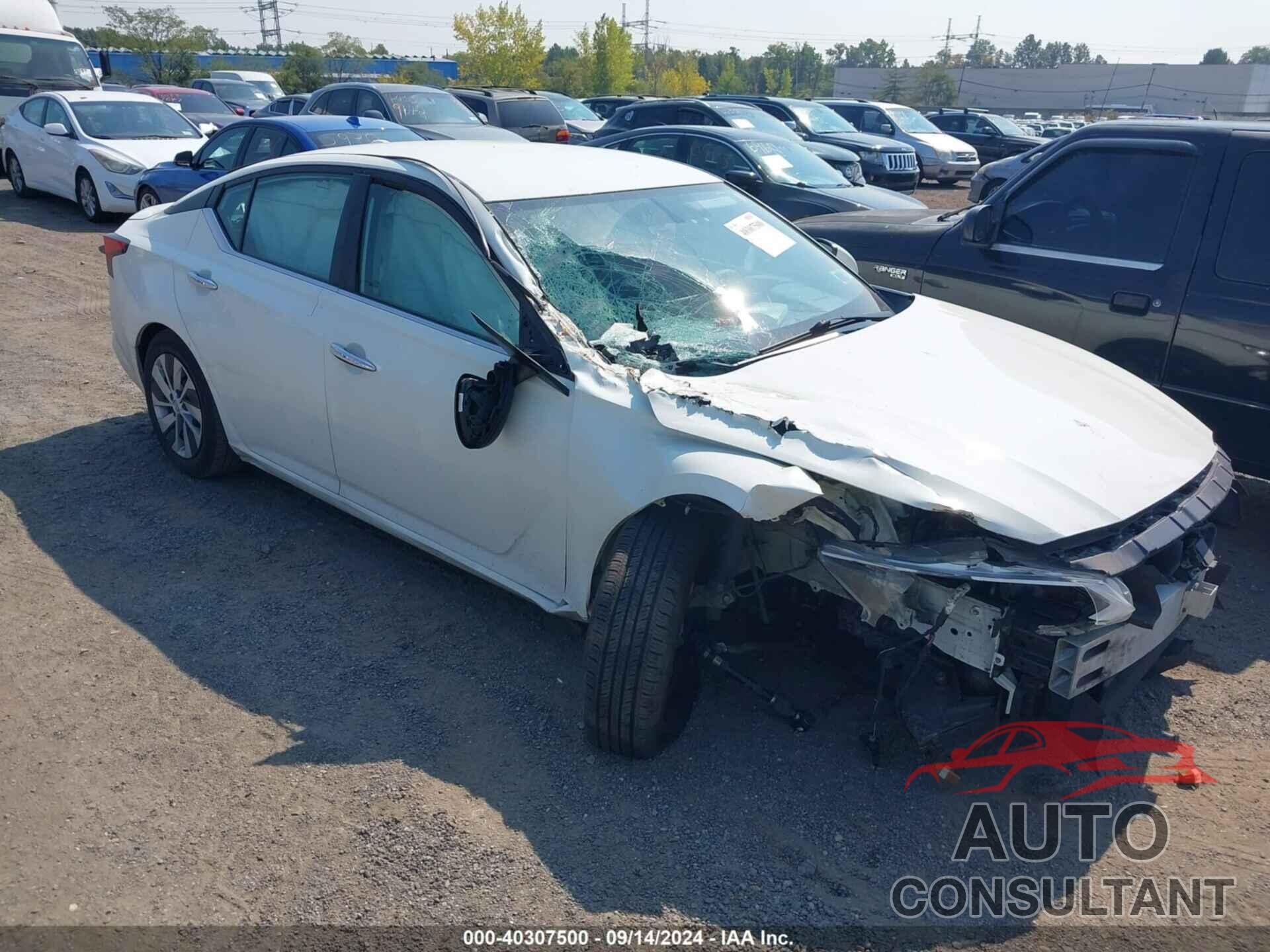 NISSAN ALTIMA 2019 - 1N4BL4BV2KC128196