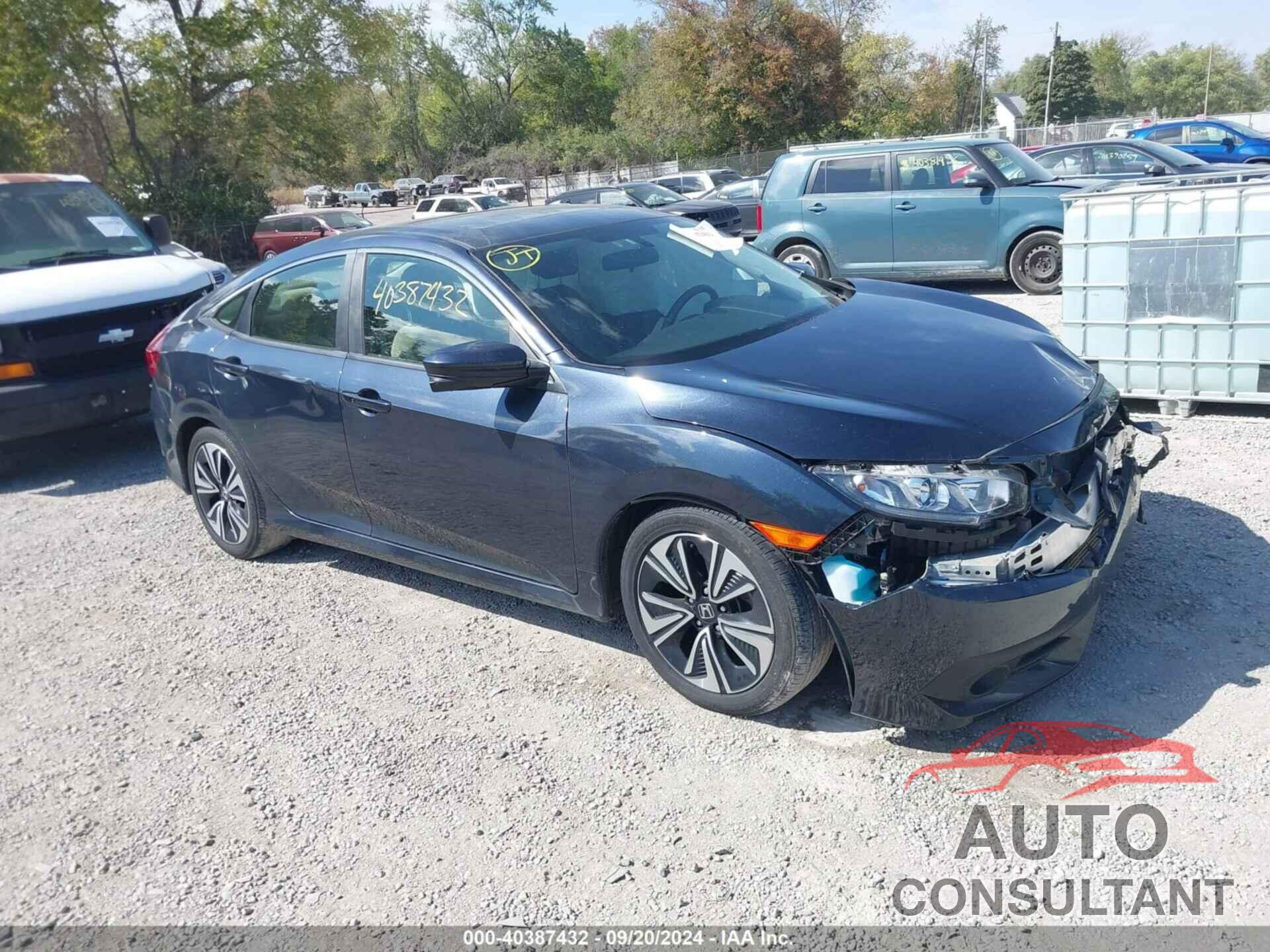 HONDA CIVIC 2018 - JHMFC1F38JX000926