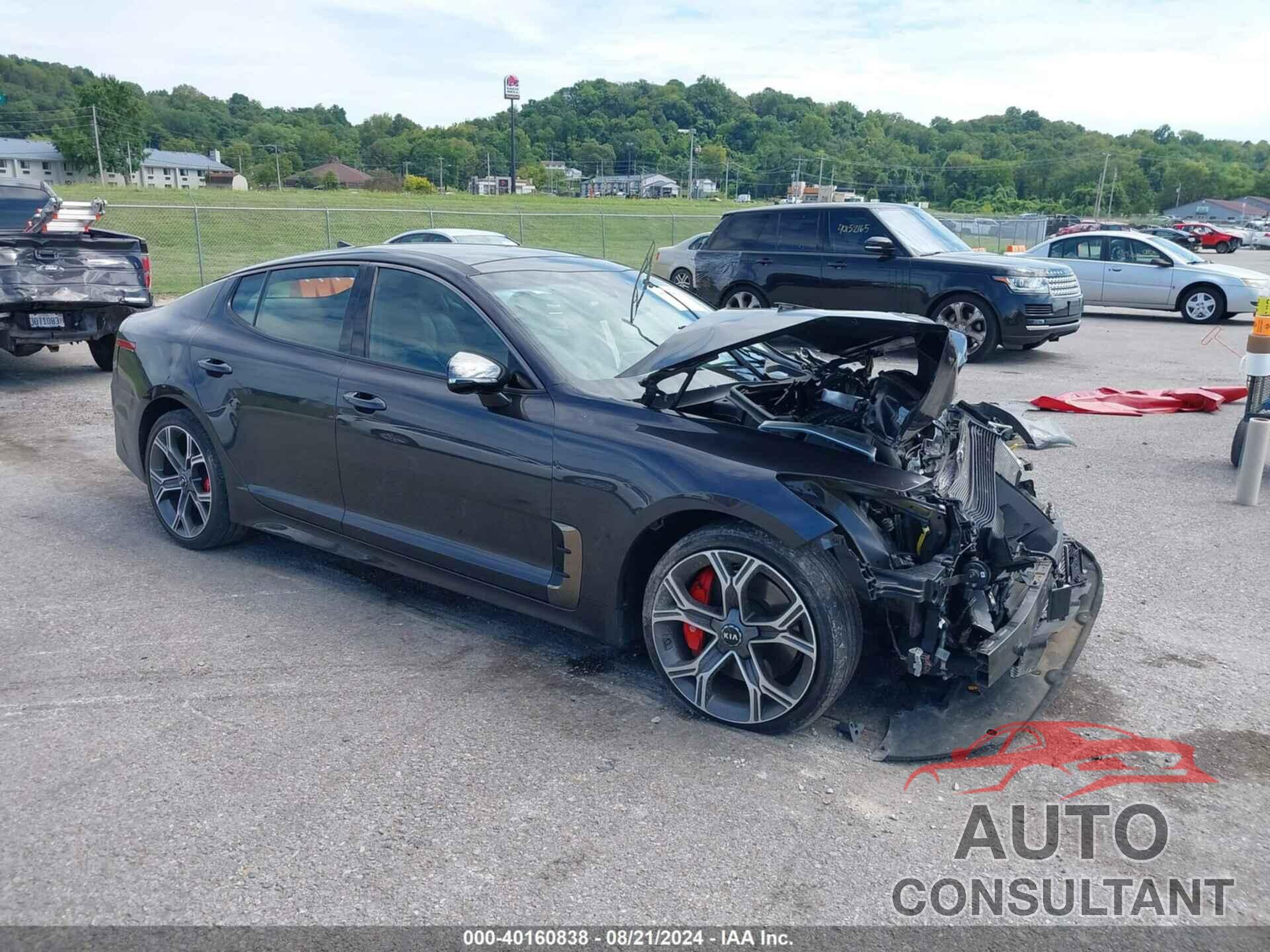 KIA STINGER 2020 - KNAE55LC8L6081919