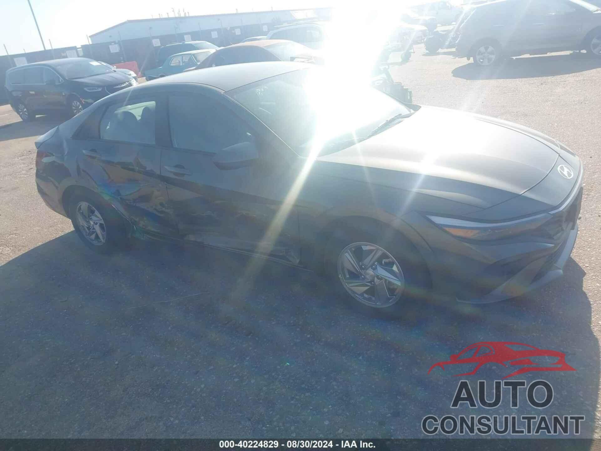 HYUNDAI ELANTRA 2024 - KMHLL4DG9RU637795