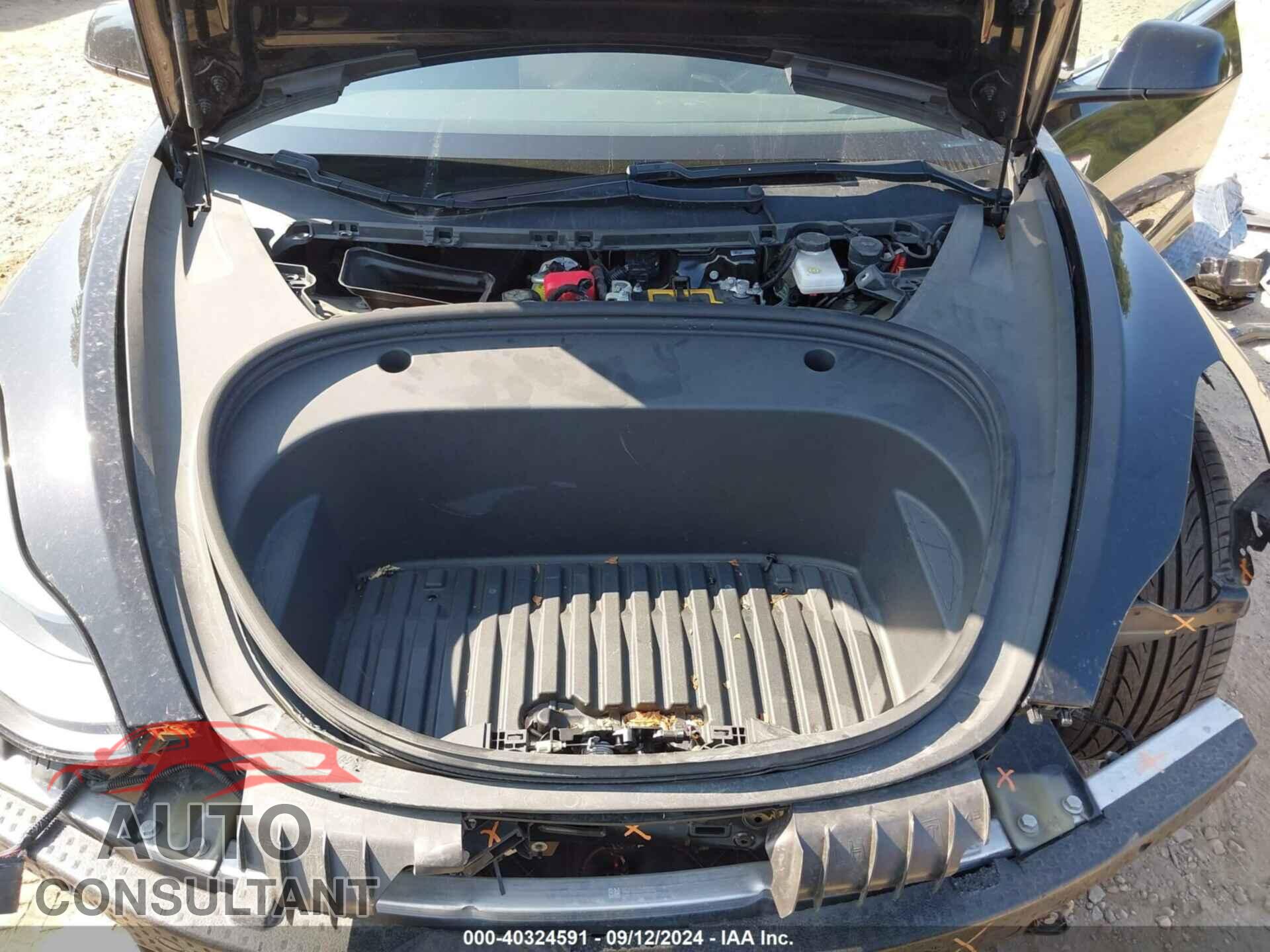 TESLA MODEL 3 2021 - 5YJ3E1EC0MF981106