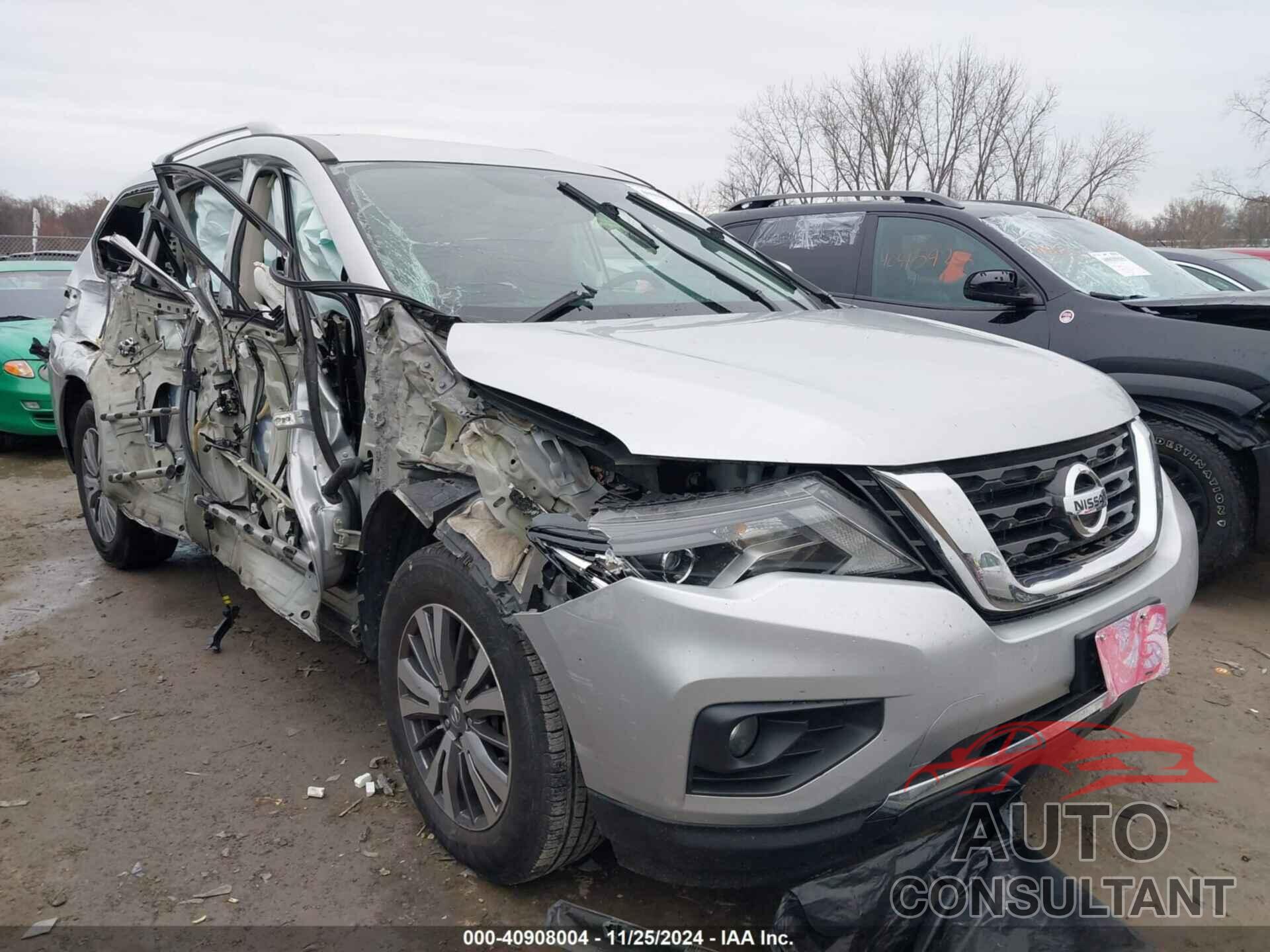 NISSAN PATHFINDER 2019 - 5N1DR2MM8KC638929