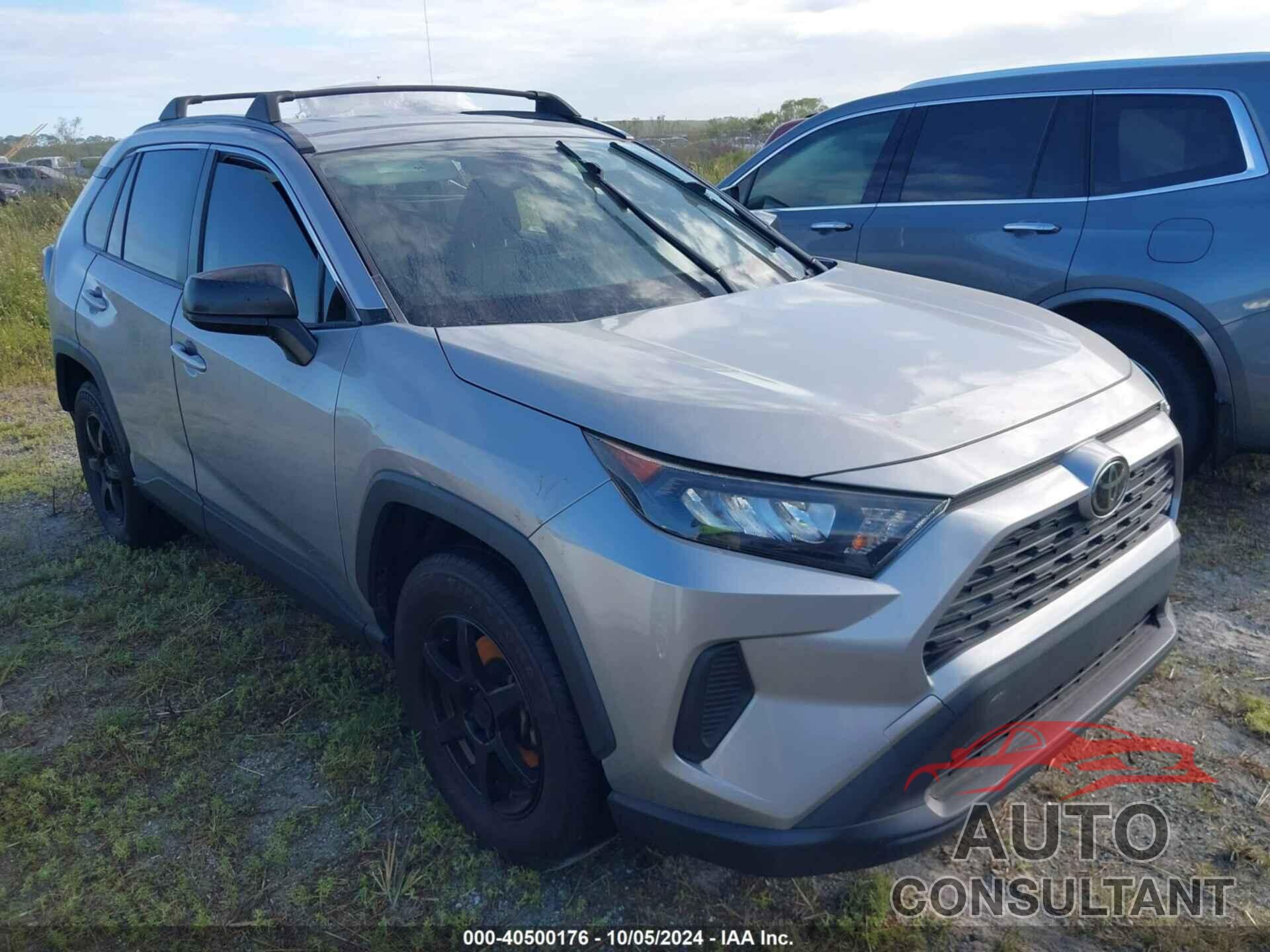 TOYOTA RAV4 2019 - JTMH1RFV5KD010137