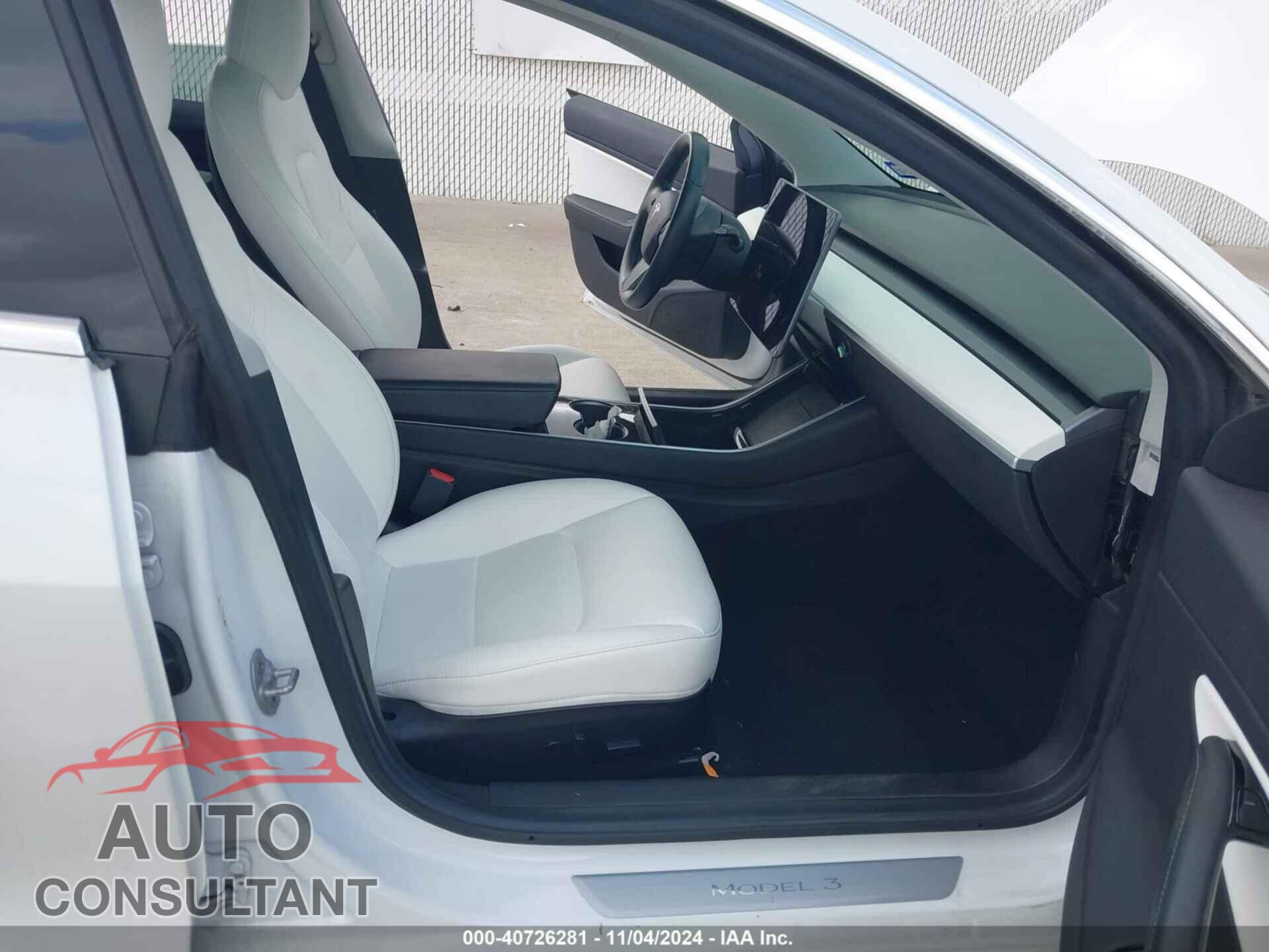 TESLA MODEL 3 2019 - 5YJ3E1EA6KF324483