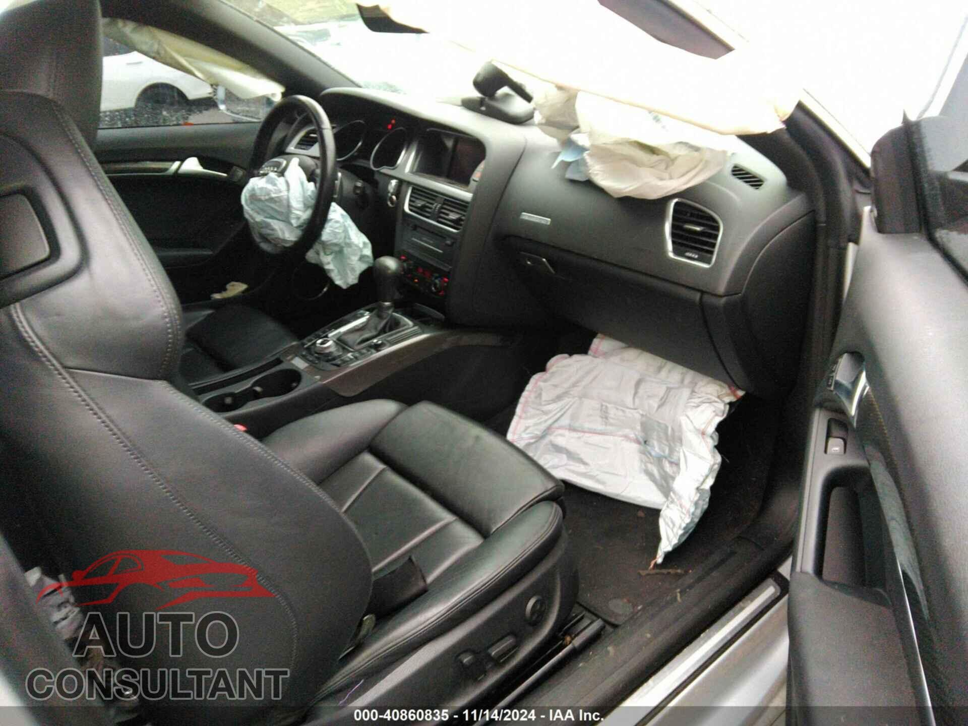 AUDI S5 2010 - WAUCVAFR6AA073330