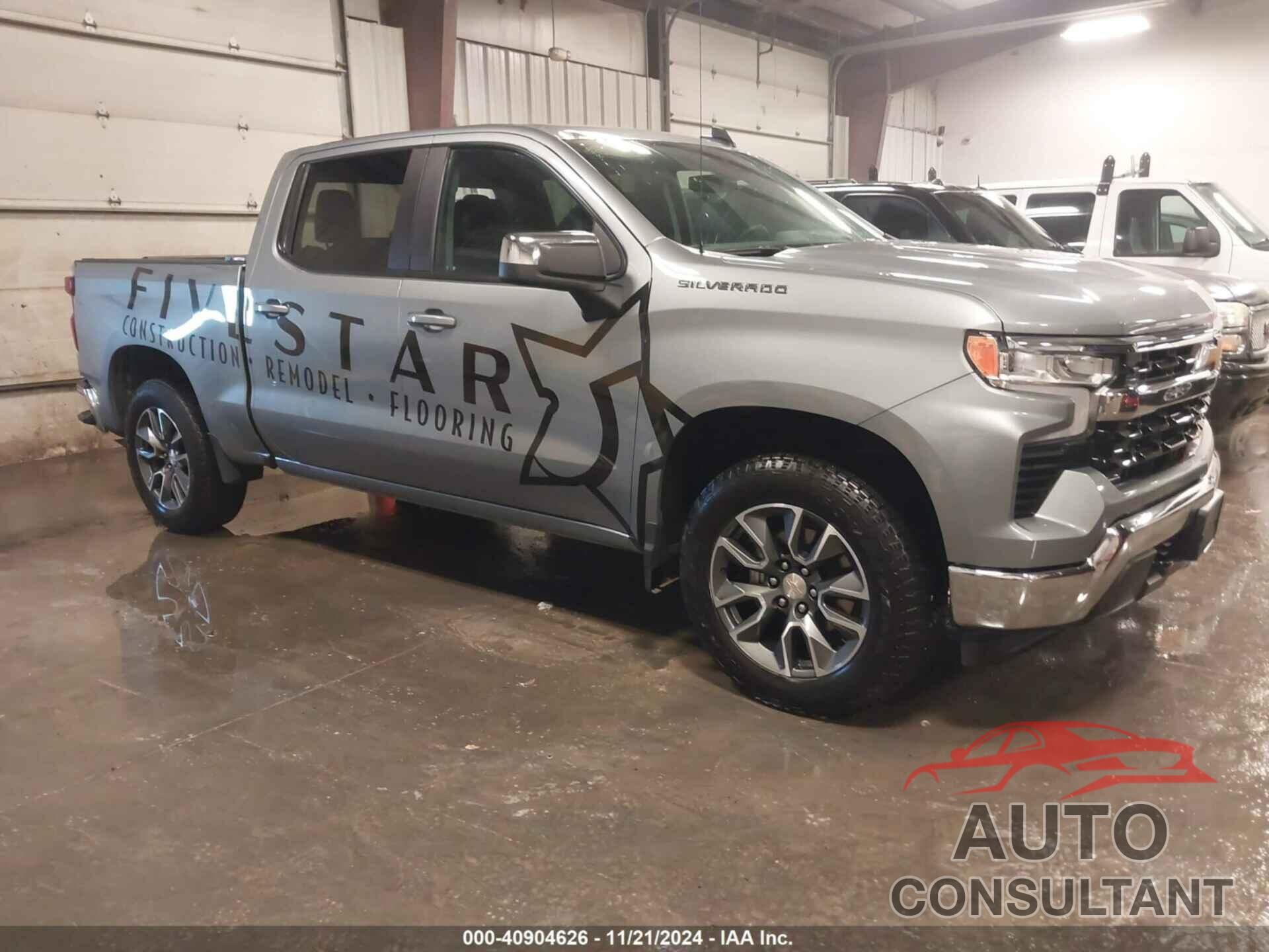 CHEVROLET SILVERADO 1500 2023 - 1GCPDDEK8PZ187031