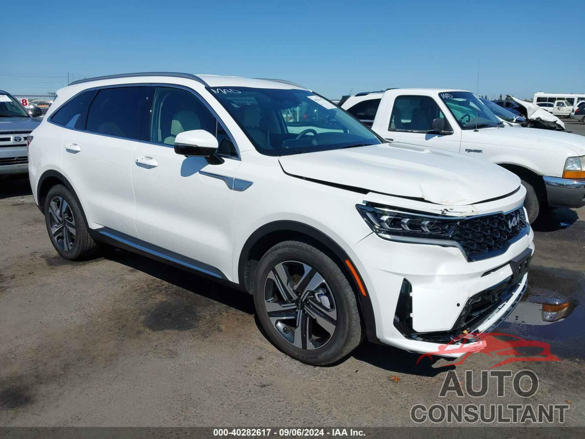 KIA SORENTO HYBRID 2024 - KNDRKDLGXR5248015