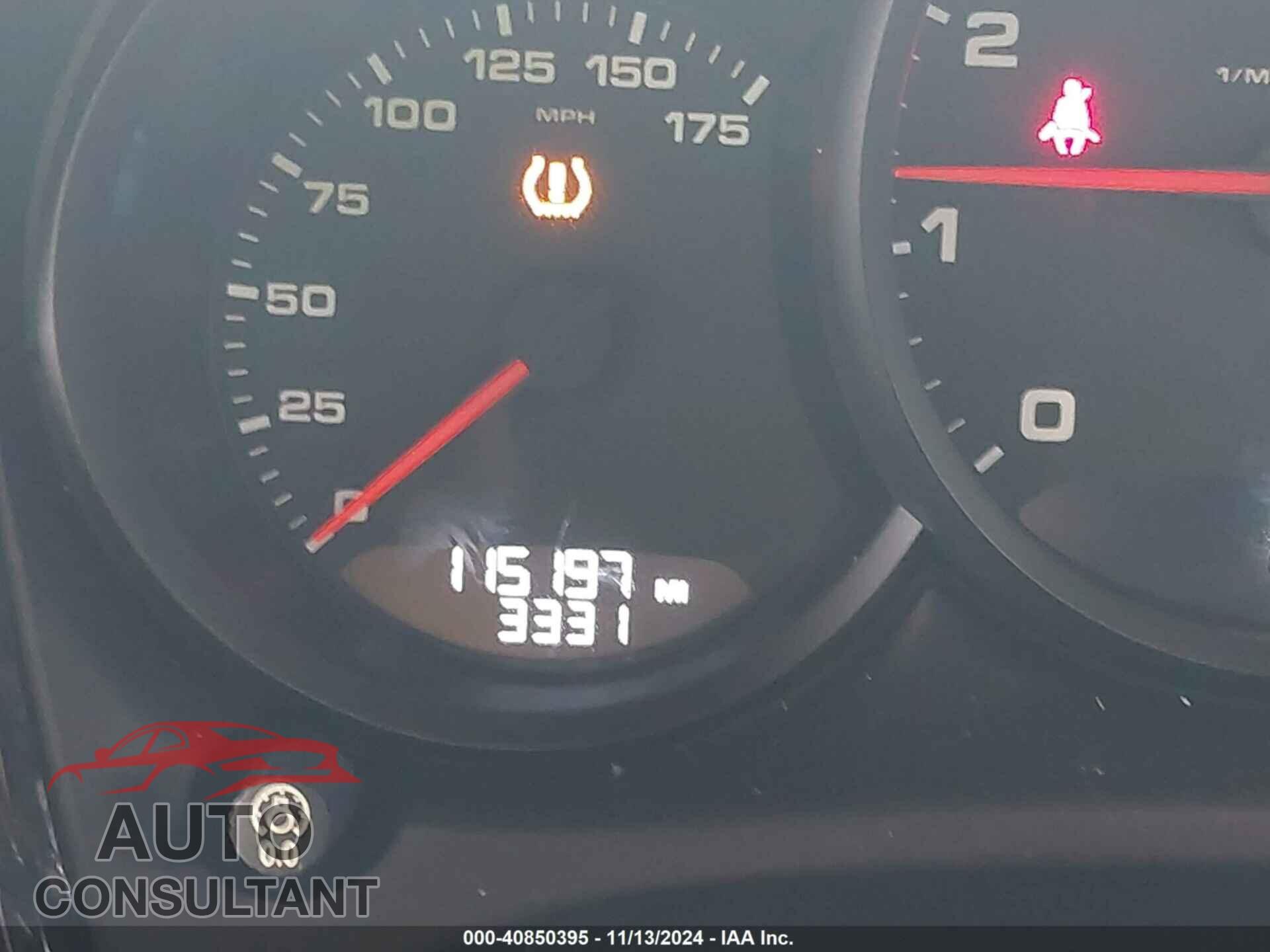 PORSCHE MACAN 2017 - WP1AA2A58HLB02243