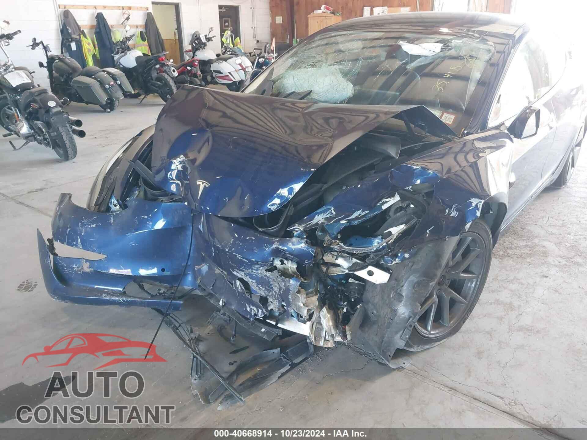 TESLA MODEL 3 2022 - 5YJ3E1EB2NF121801