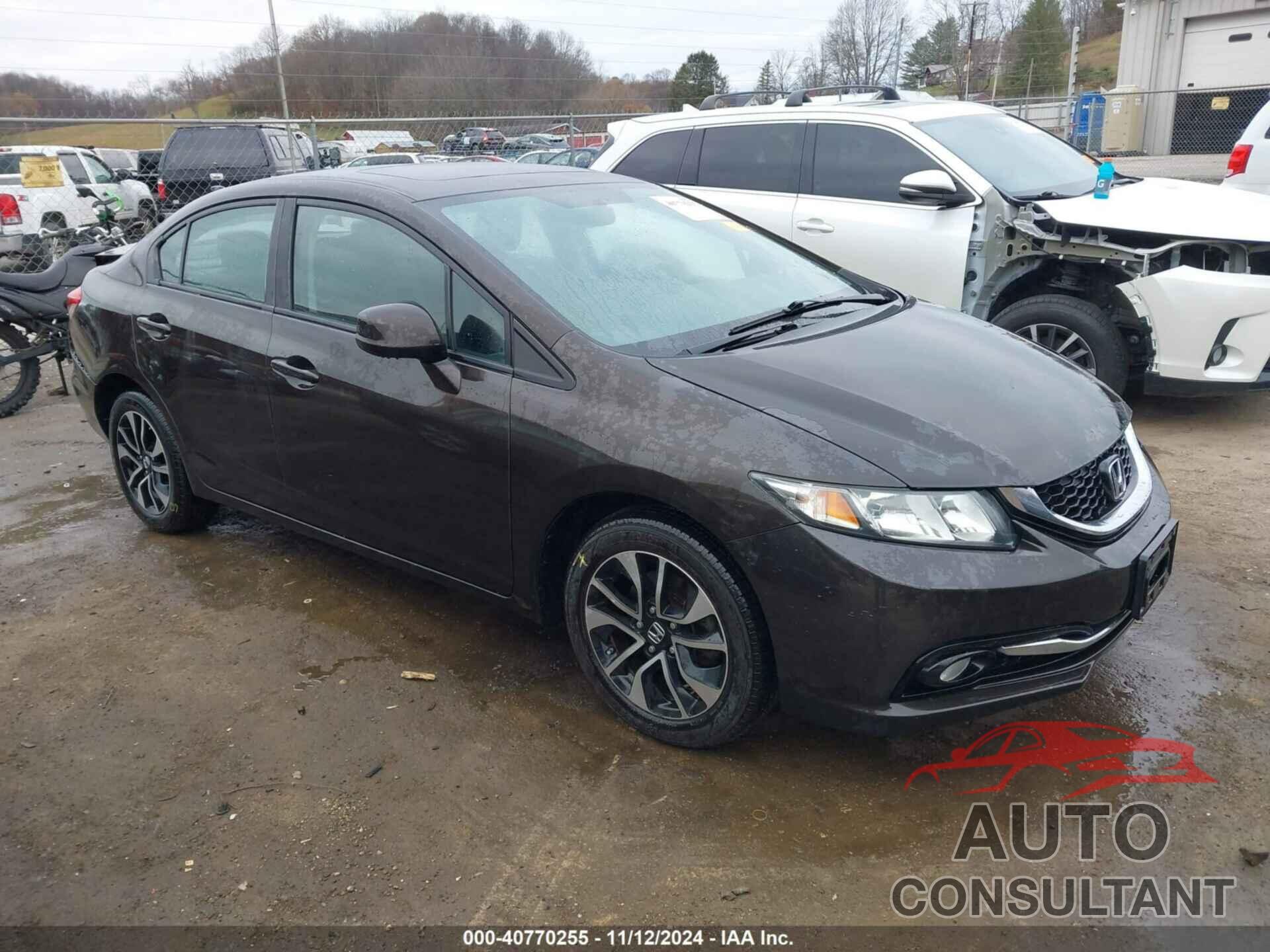 HONDA CIVIC 2013 - 2HGFB2F96DH509423