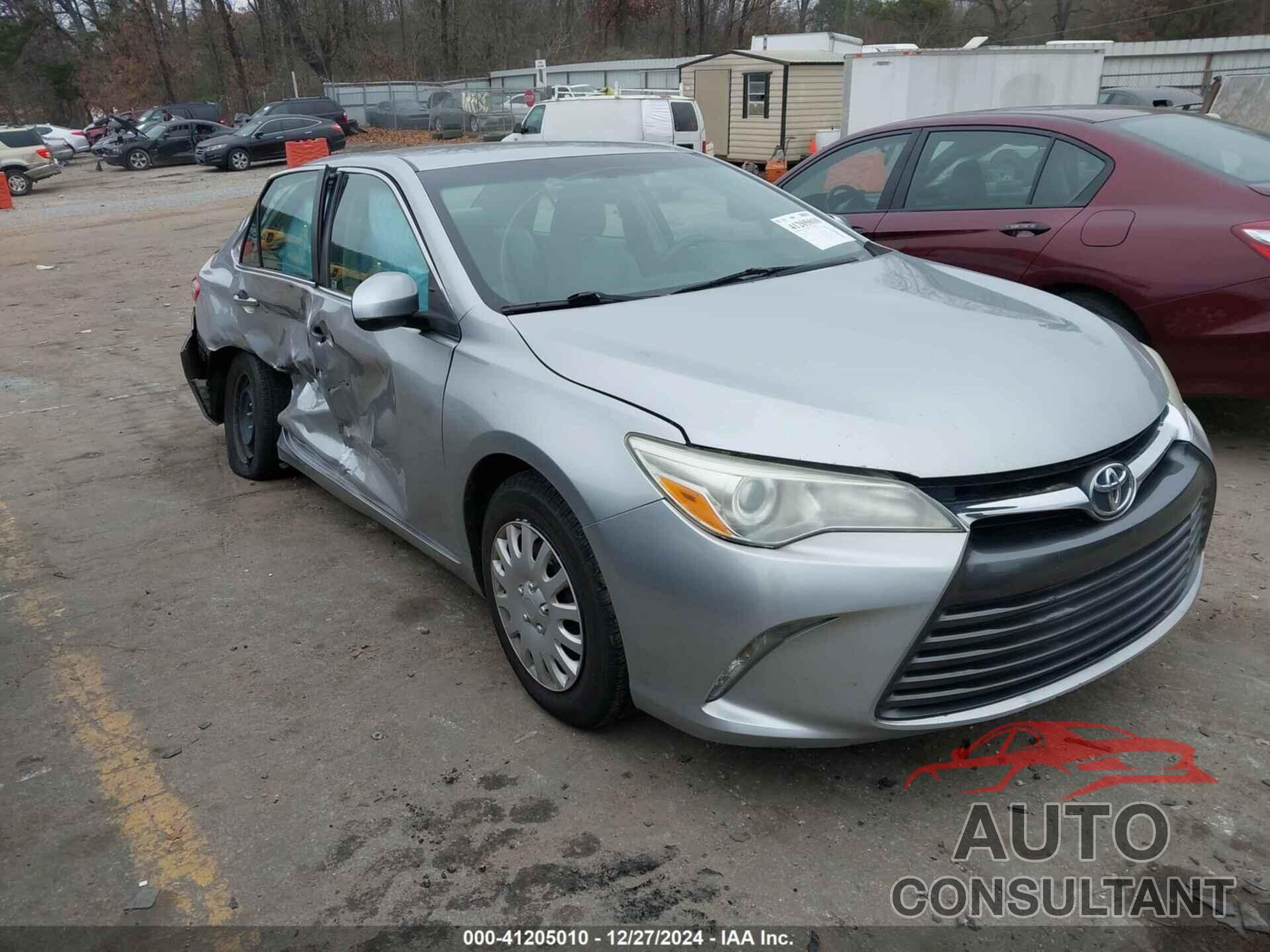 TOYOTA CAMRY 2015 - 4T4BF1FK1FR458753