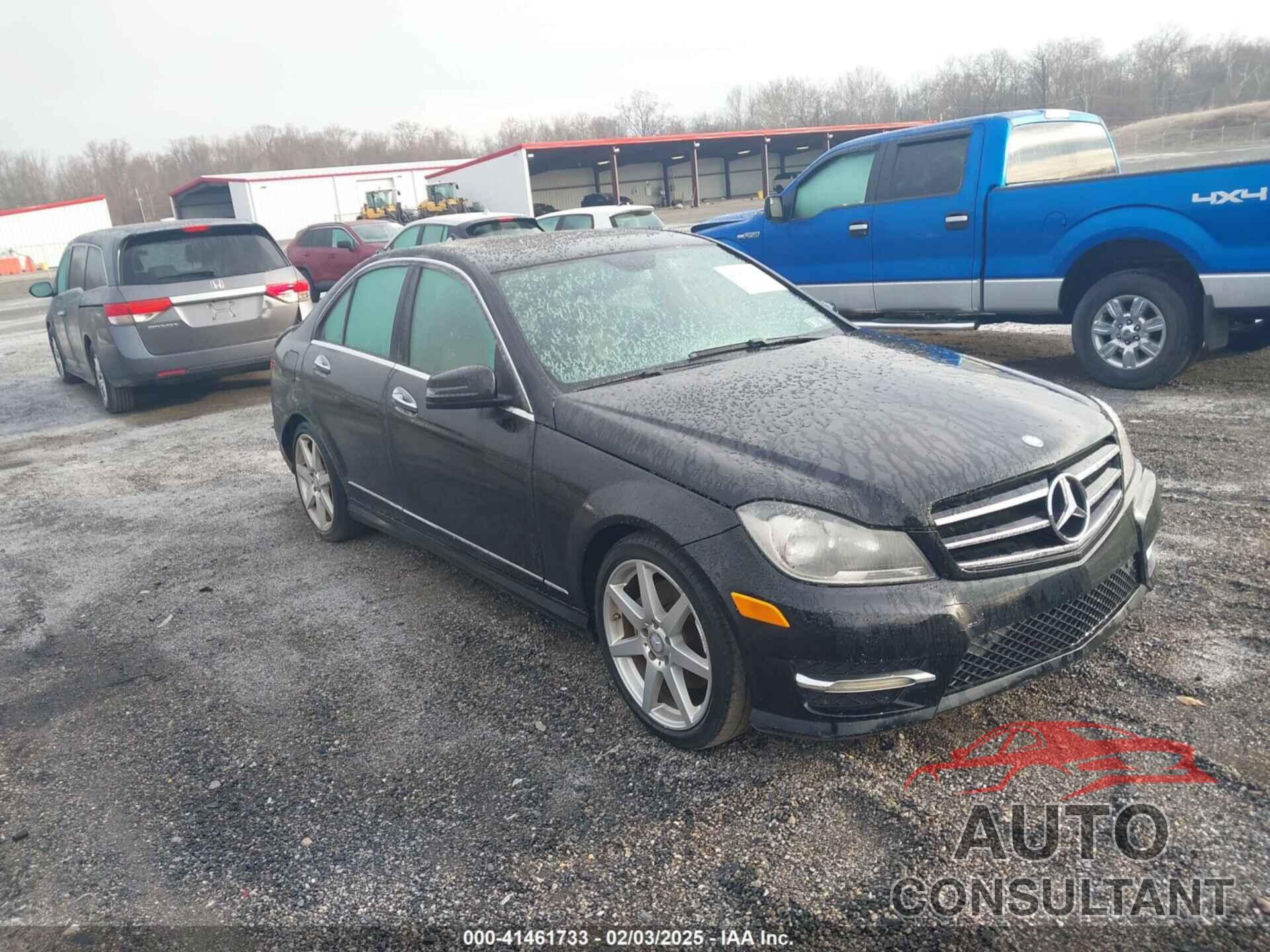 MERCEDES-BENZ C 300 2014 - WDDGF8AB3EA949237