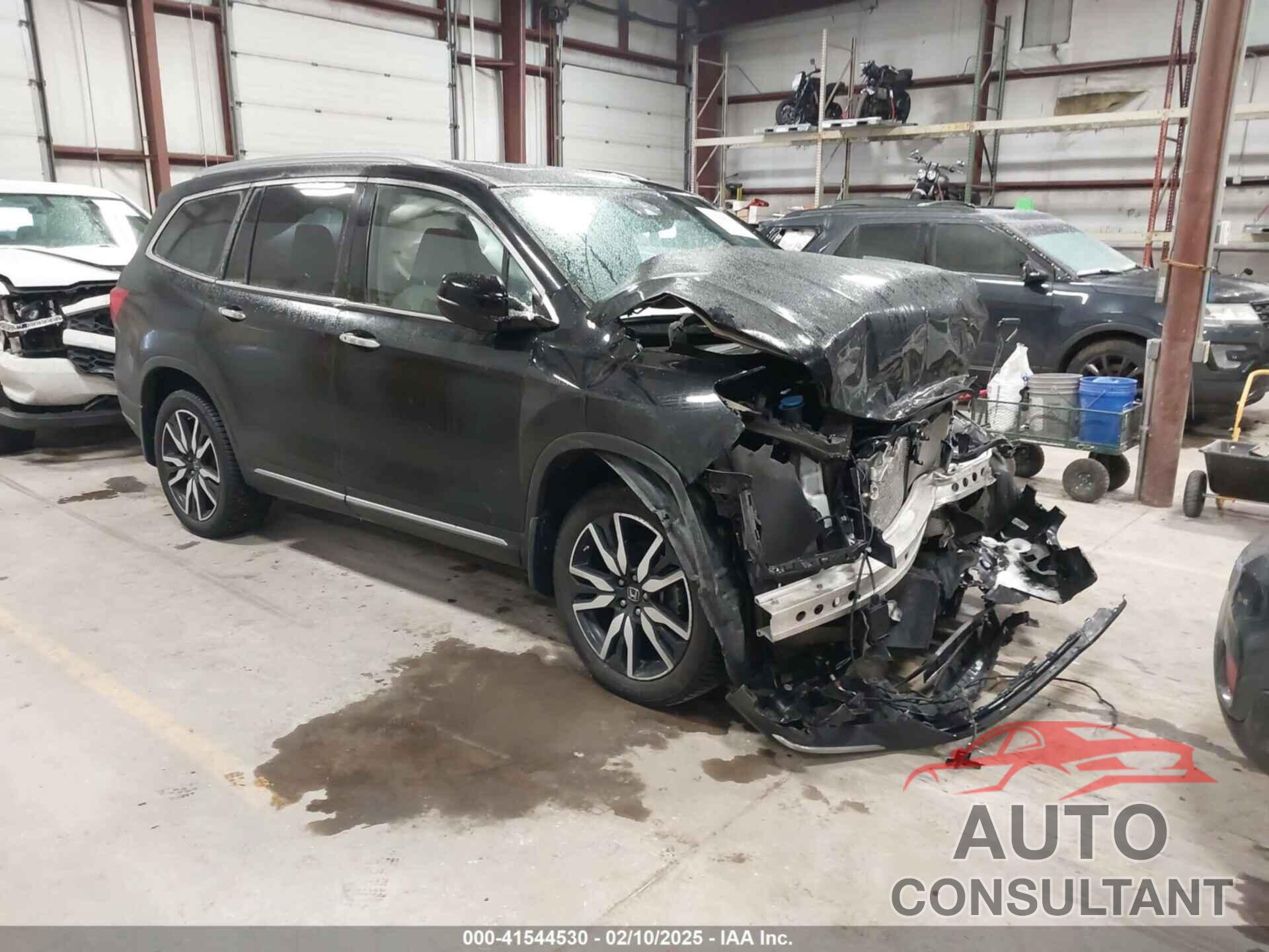 HONDA PILOT 2019 - 5FNYF6H06KB040418