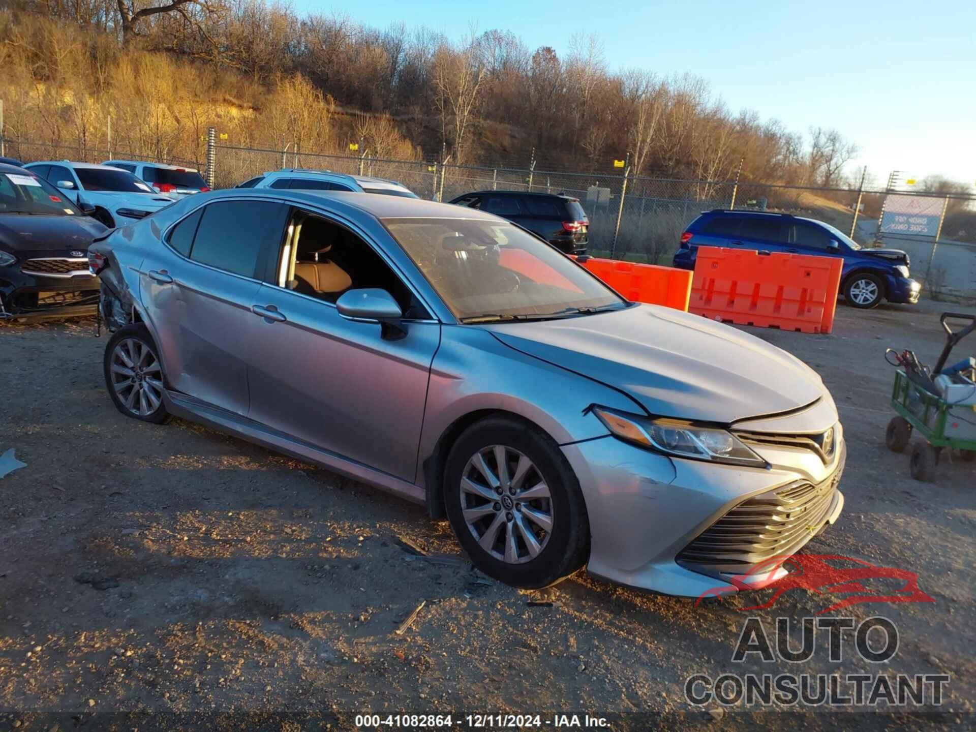 TOYOTA CAMRY 2020 - 4T1L11AK1LU887441