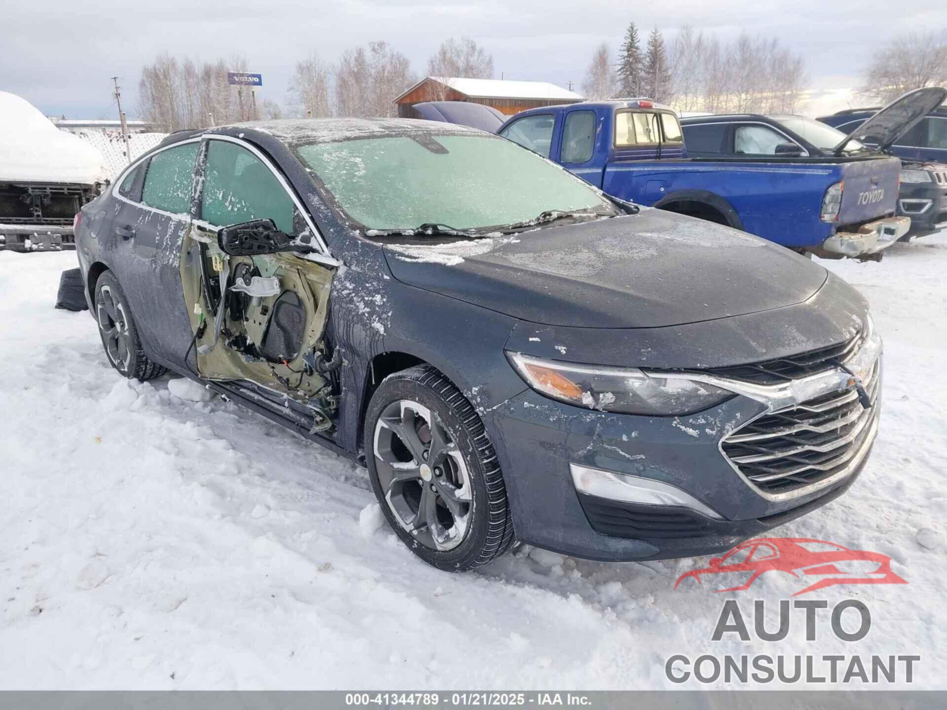 CHEVROLET MALIBU 2020 - 1G1ZD5ST0LF110895