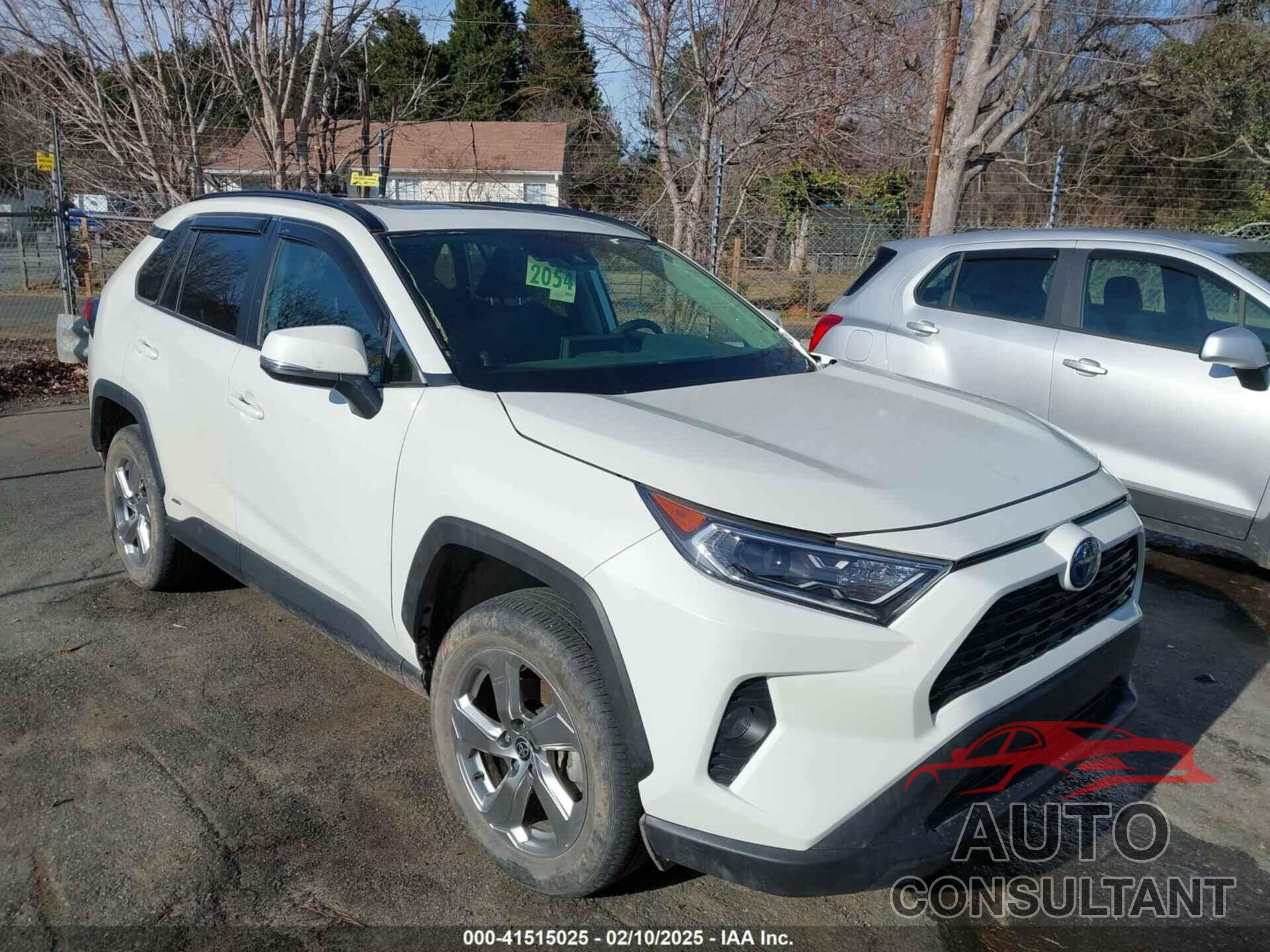 TOYOTA RAV4 HYBRID 2021 - JTMB6RFVXMD041135