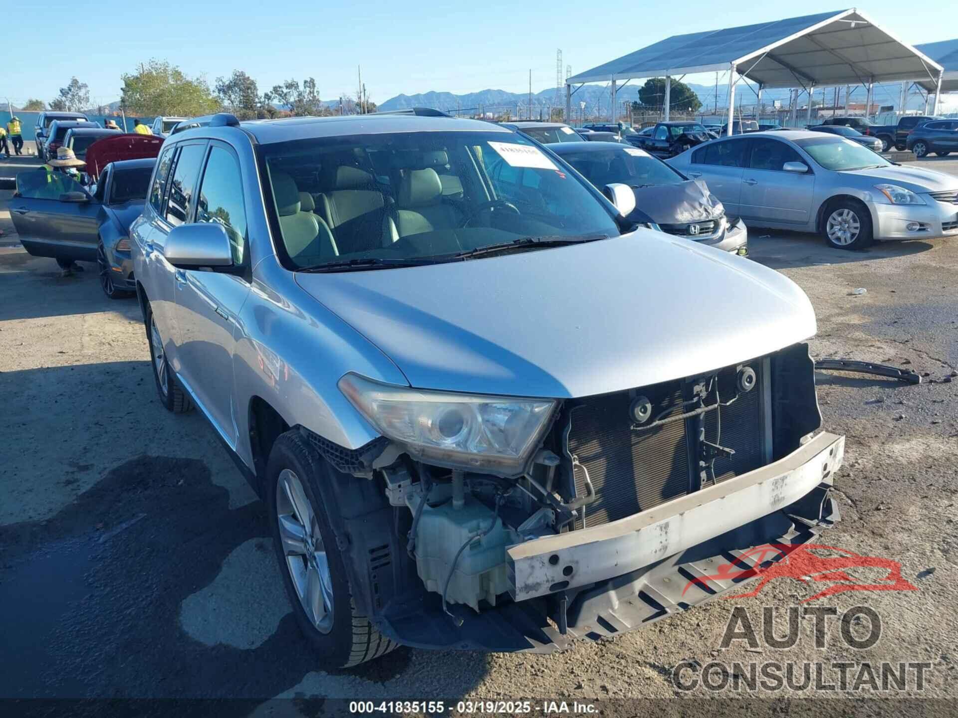 TOYOTA HIGHLANDER 2013 - 5TDYK3EH6DS136679
