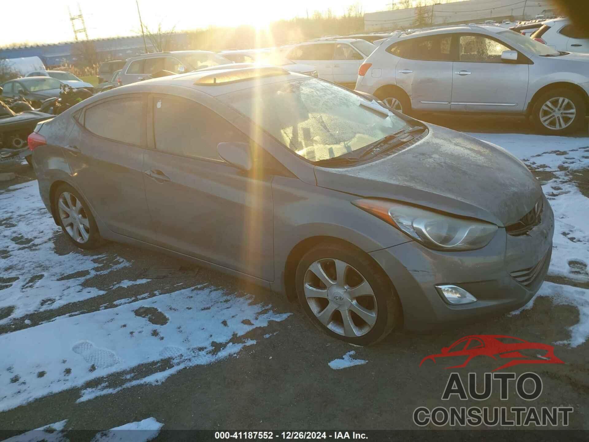 HYUNDAI ELANTRA 2012 - 5NPDH4AE8CH144785