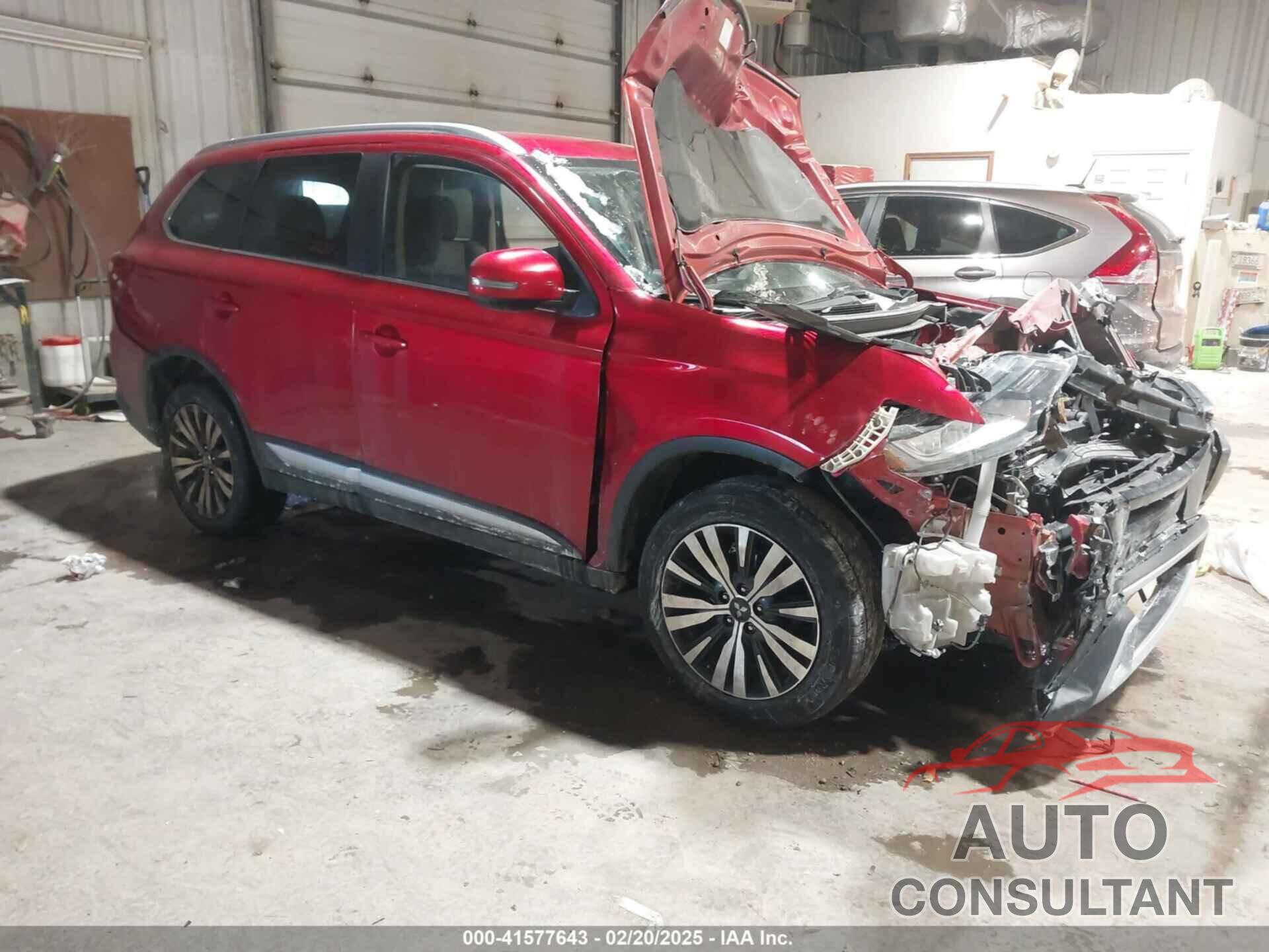 MITSUBISHI OUTLANDER 2020 - JA4AZ3A31LZ019980