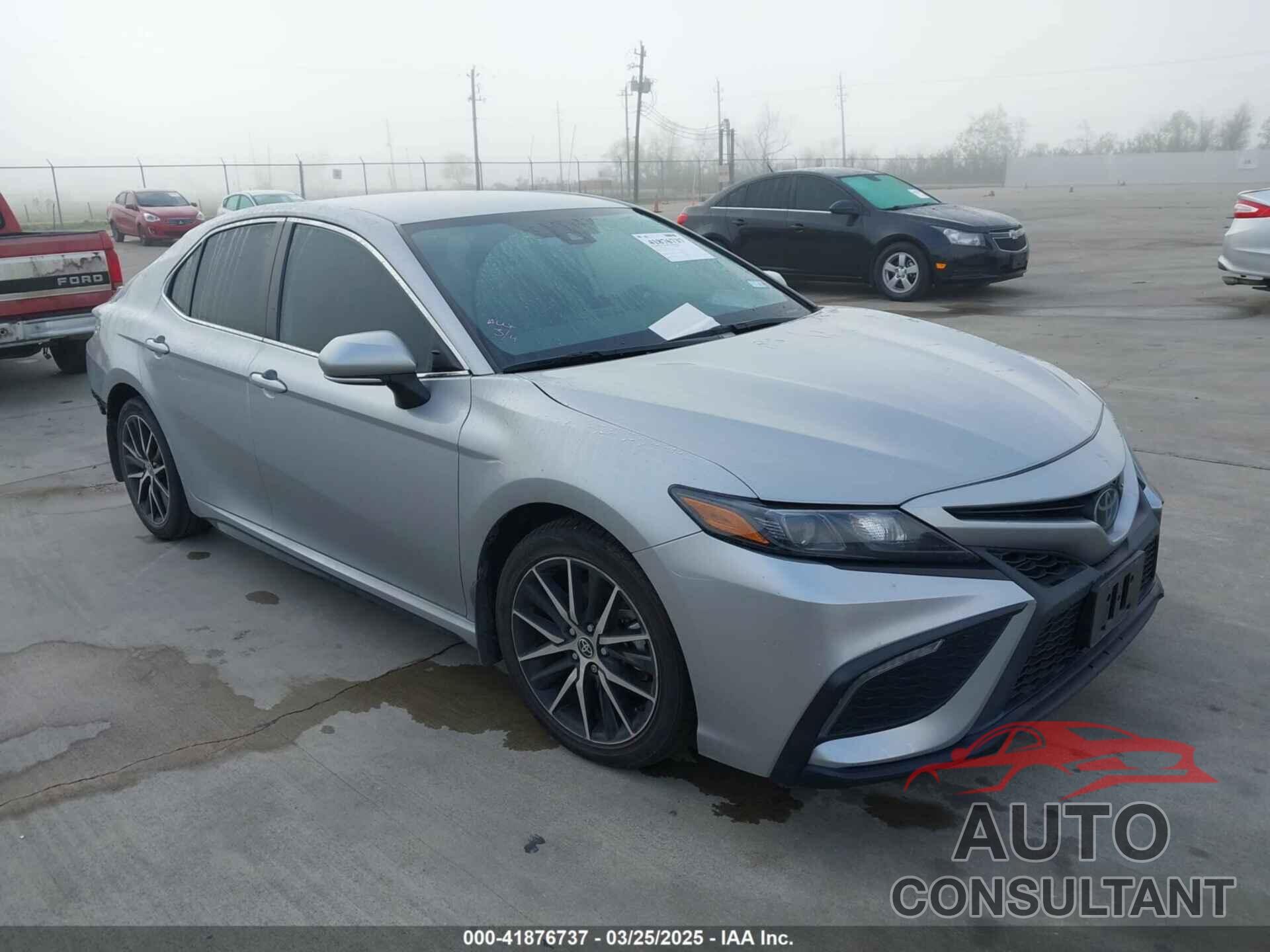 TOYOTA CAMRY 2023 - 4T1G11AK2PU730668