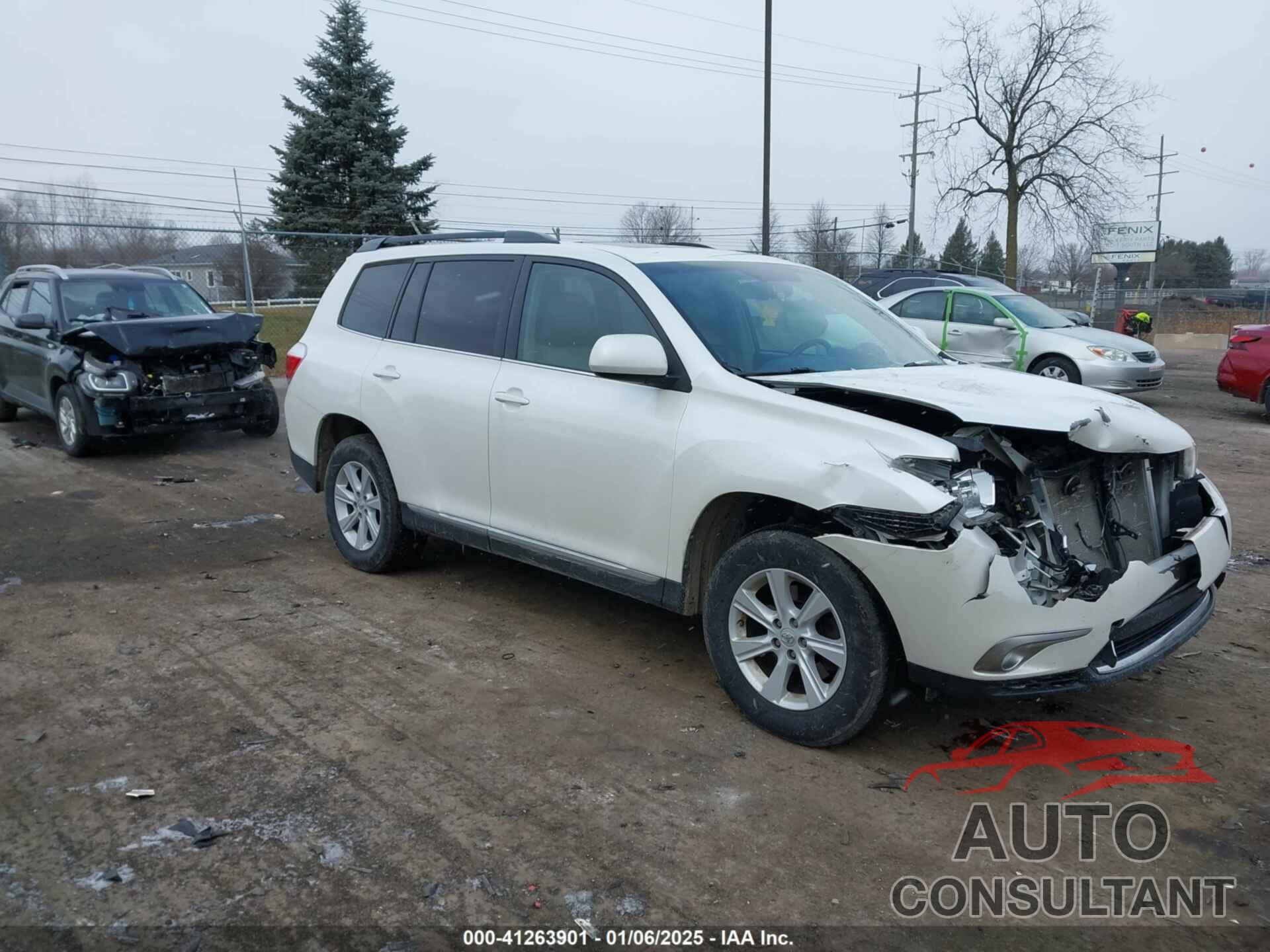 TOYOTA HIGHLANDER 2013 - 5TDBK3EH9DS198762