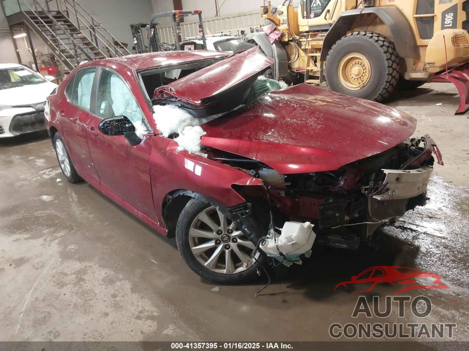 TOYOTA CAMRY 2018 - 4T1B11HK0JU665147