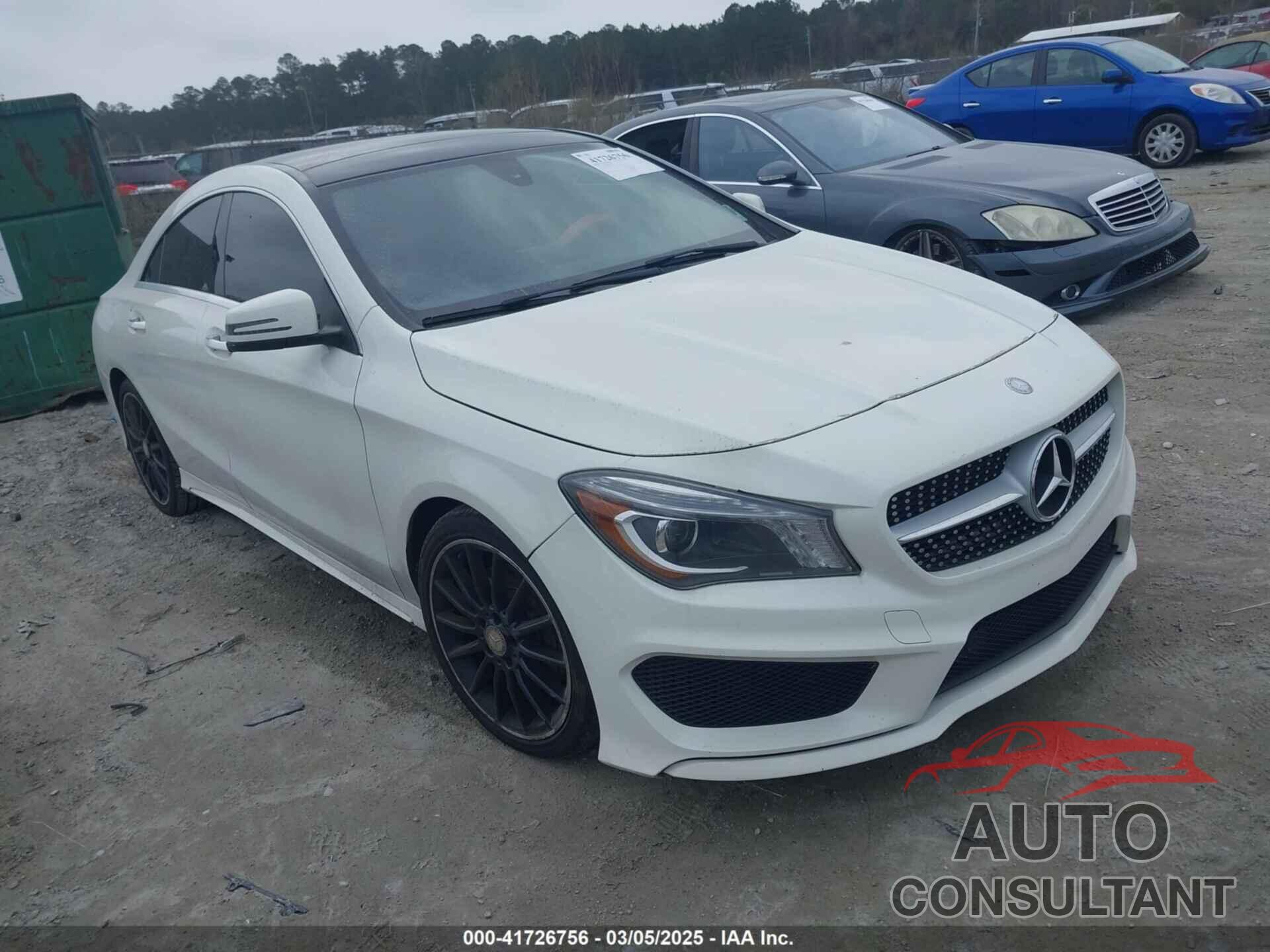 MERCEDES-BENZ CLA 250 2015 - WDDSJ4GB1FN207261