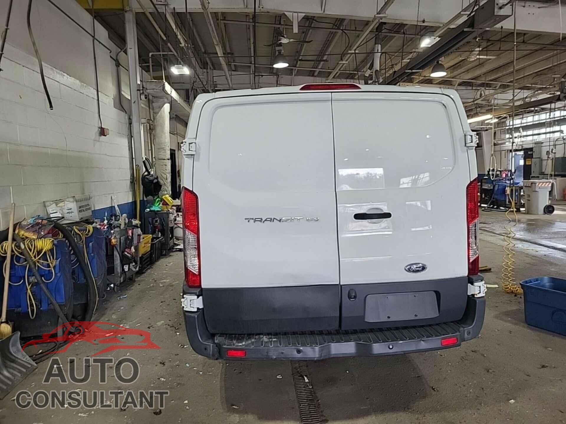 FORD TRANSIT 2015 - 1FTNE1YM5FKB29921