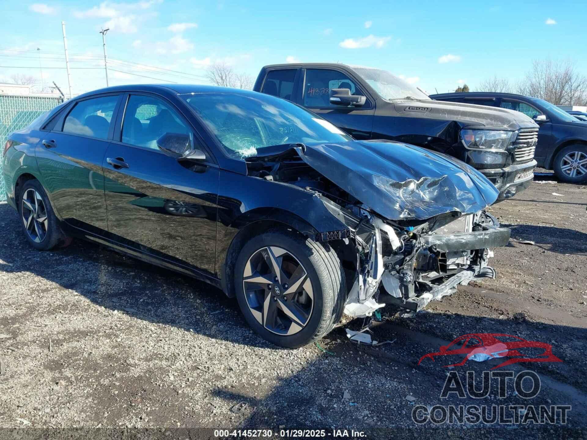 HYUNDAI ELANTRA 2023 - 5NPLS4AG0PH116967