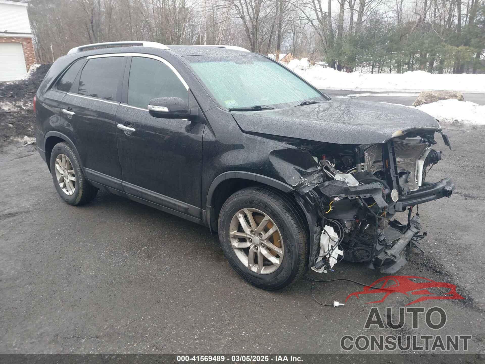 KIA SORENTO 2015 - 5XYKT3A60FG556090