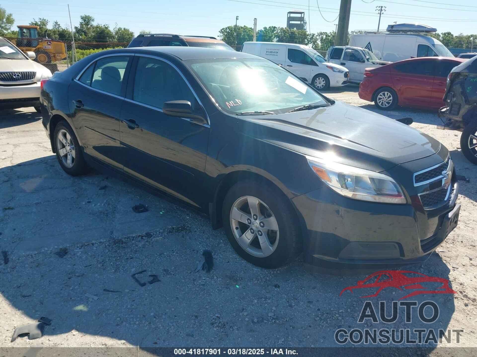 CHEVROLET MALIBU 2013 - 1G11B5SA3DF353457