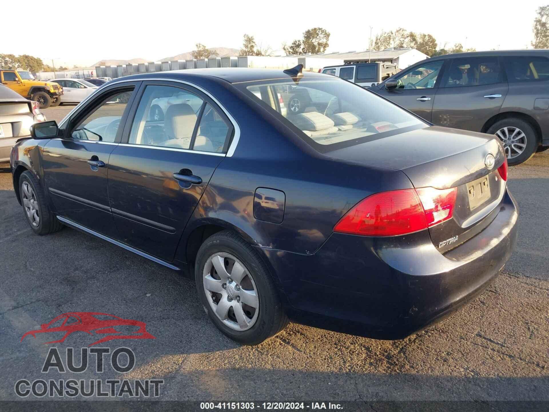 KIA OPTIMA 2010 - KNAGG4A81A5433320
