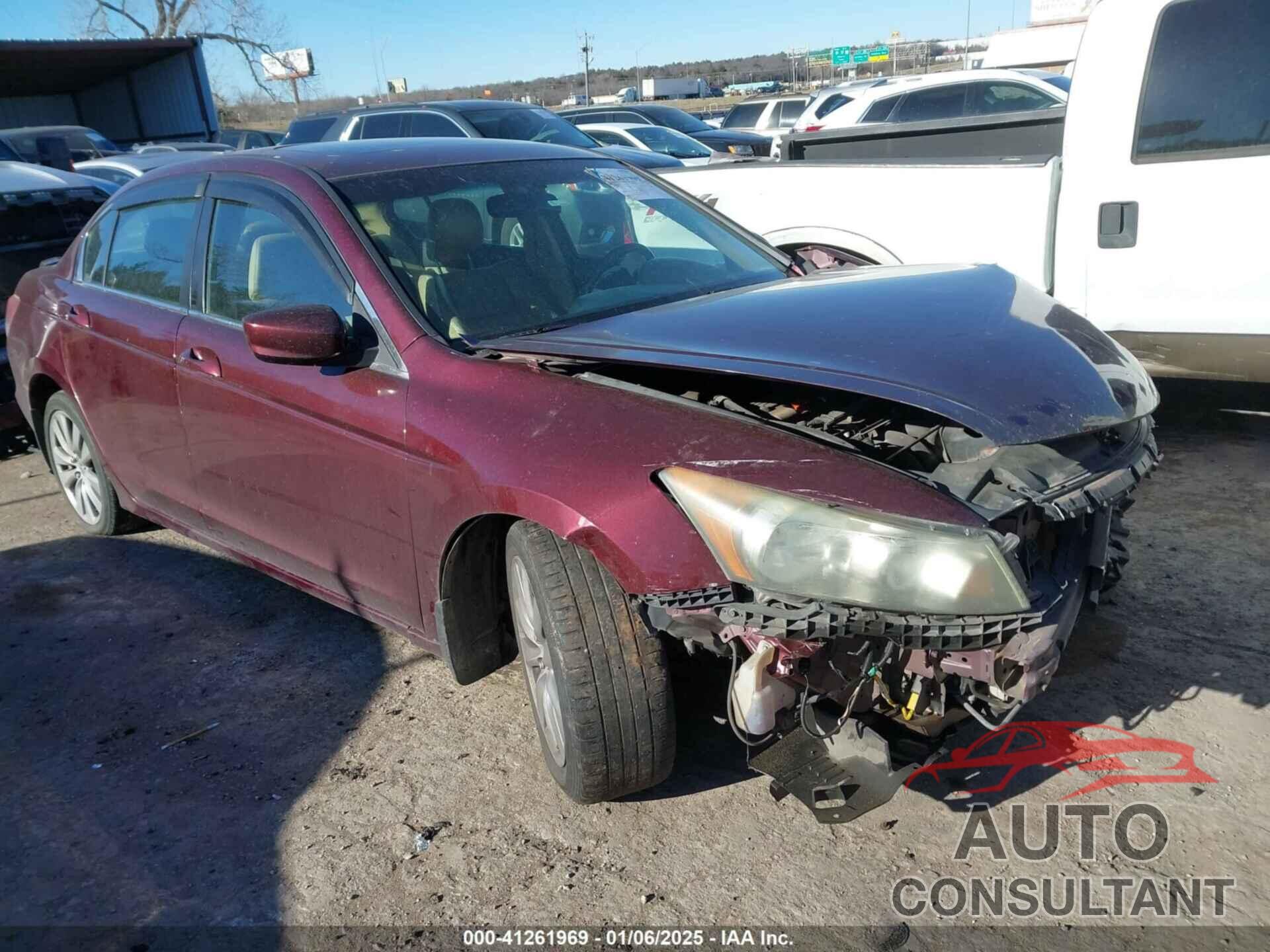 HONDA ACCORD 2011 - 1HGCP2F83BA024213