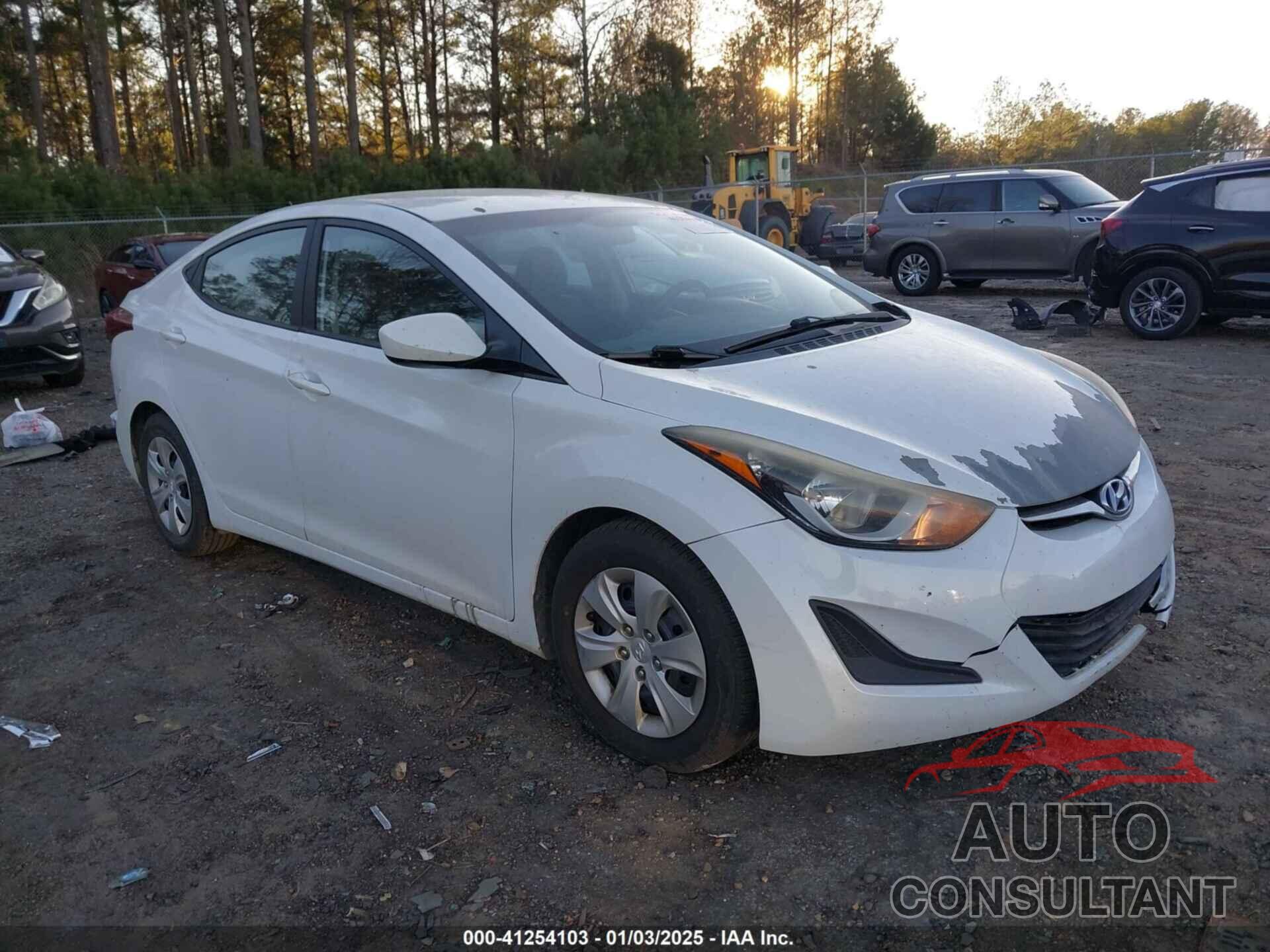 HYUNDAI ELANTRA 2016 - 5NPDH4AE6GH700243