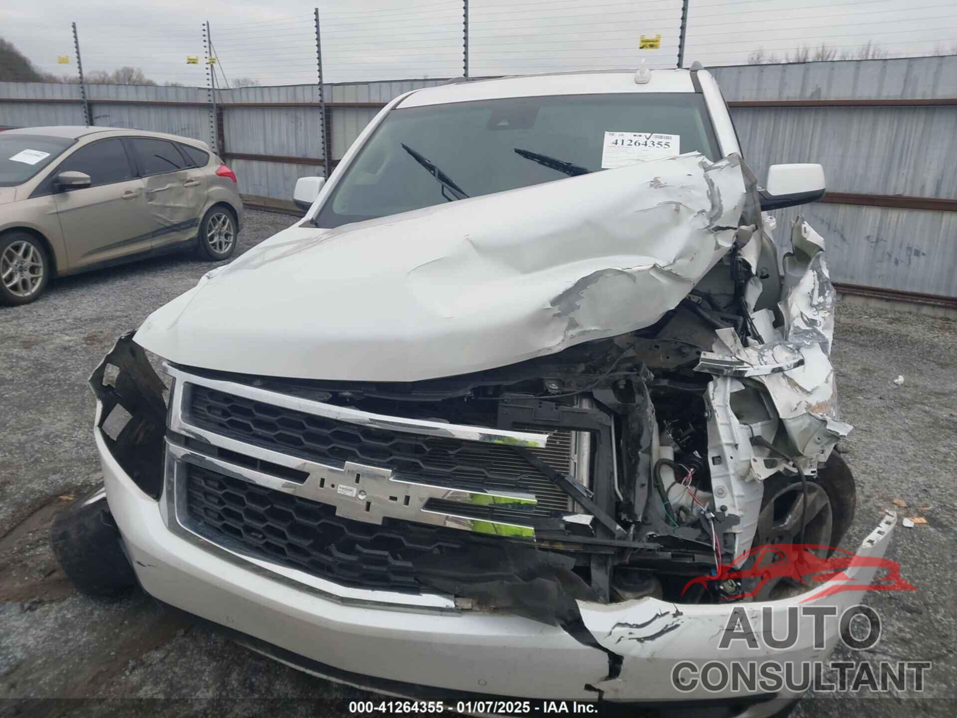 CHEVROLET TAHOE 2017 - 1GNSCBKC8HR124132