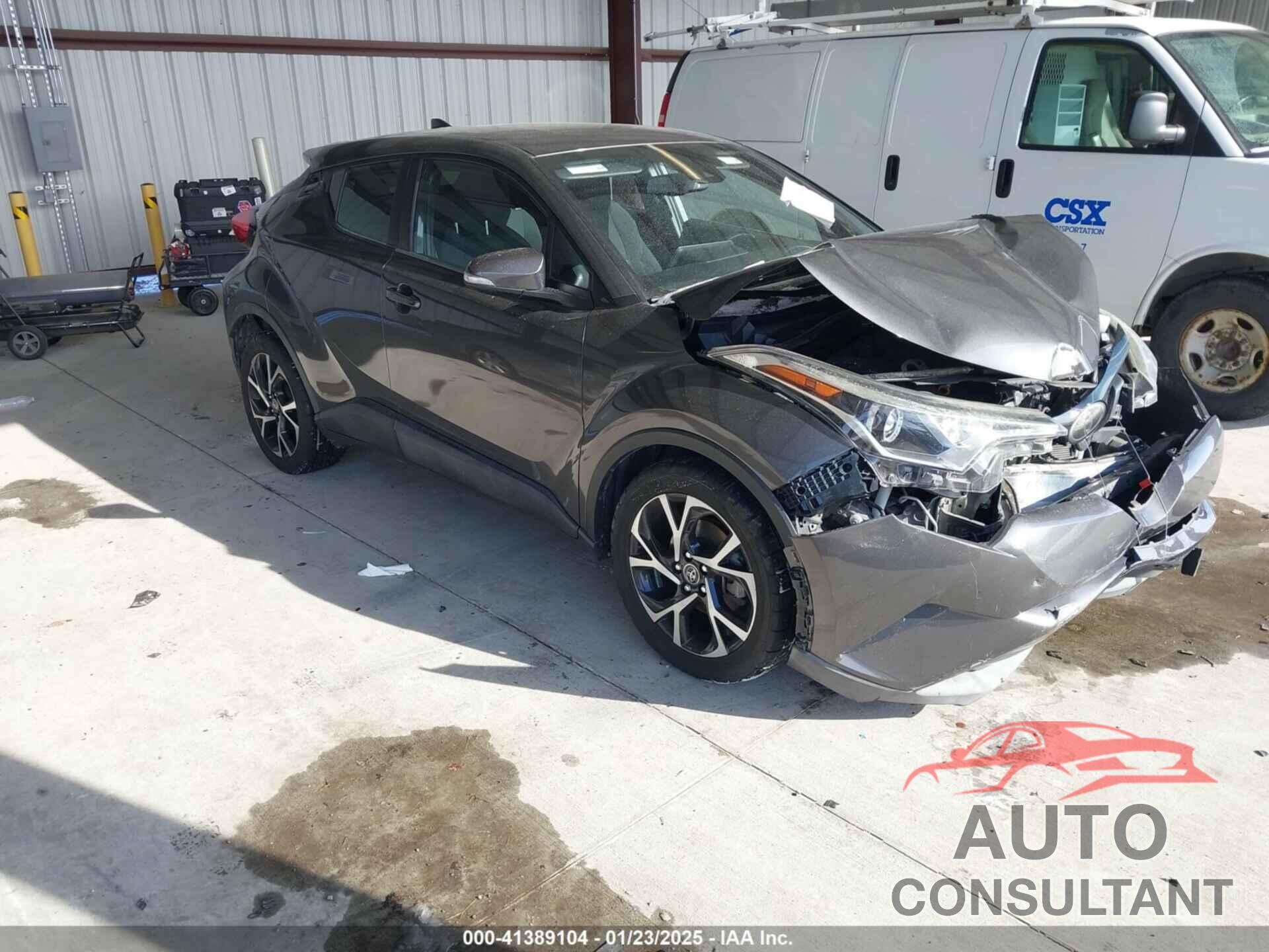 TOYOTA C-HR 2018 - NMTKHMBX2JR018046