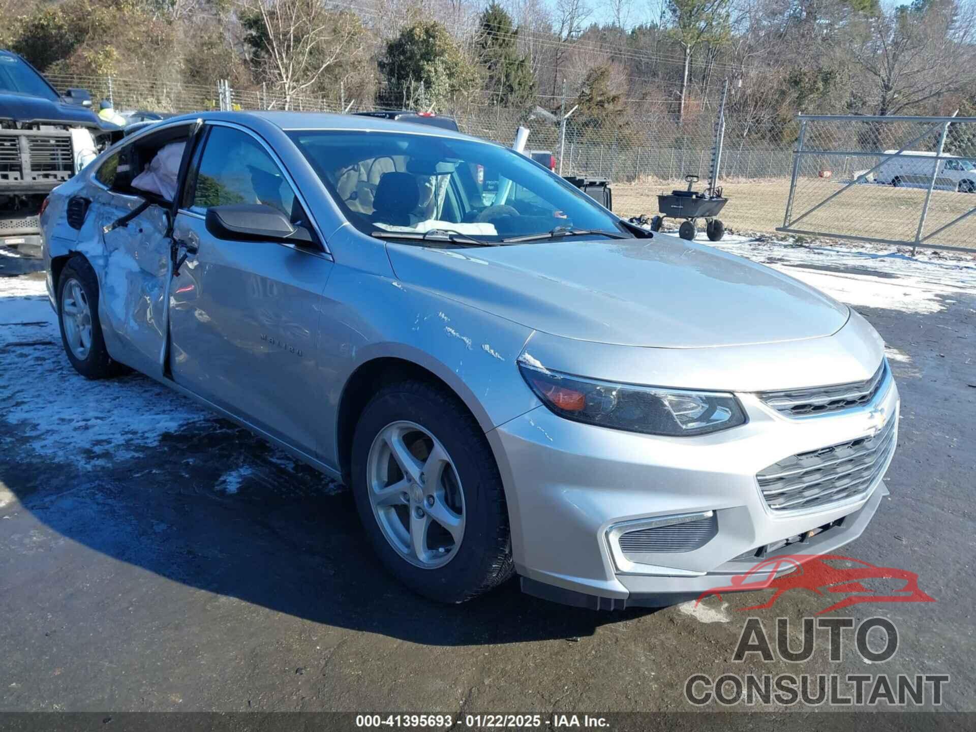 CHEVROLET MALIBU 2017 - 1G1ZB5ST3HF212950