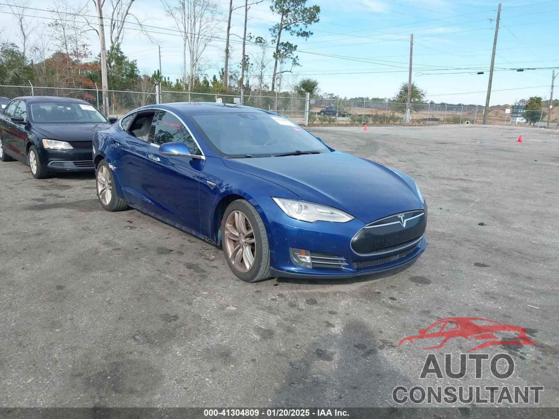 TESLA MODEL S 2015 - 5YJSA1E16FF112339