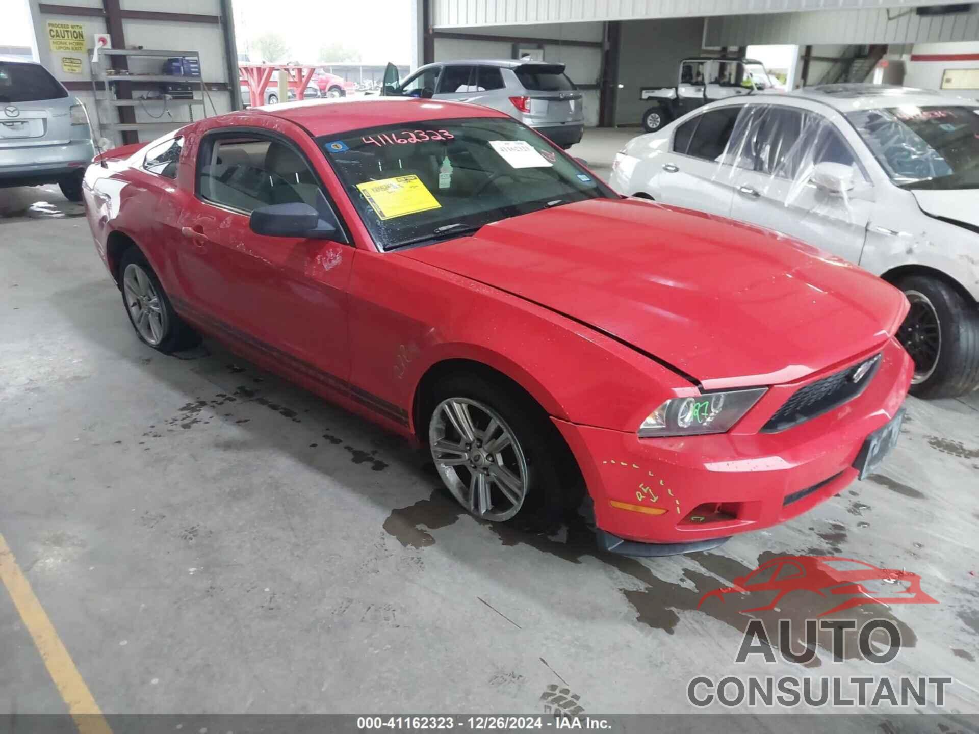 FORD MUSTANG 2010 - 1ZVBP8AN6A5136499