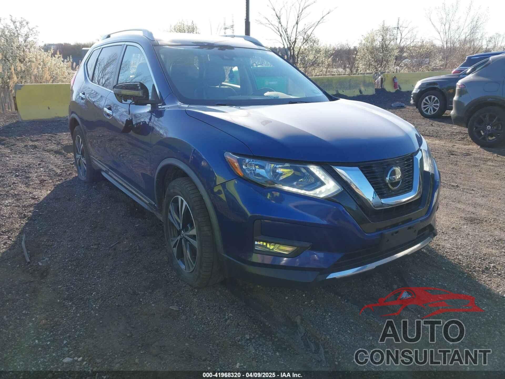 NISSAN ROGUE 2018 - JN8AT2MT0JW462119