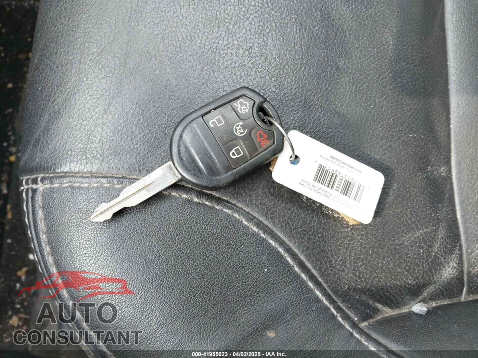 FORD TAURUS 2014 - 1FAHP2E88EG150130