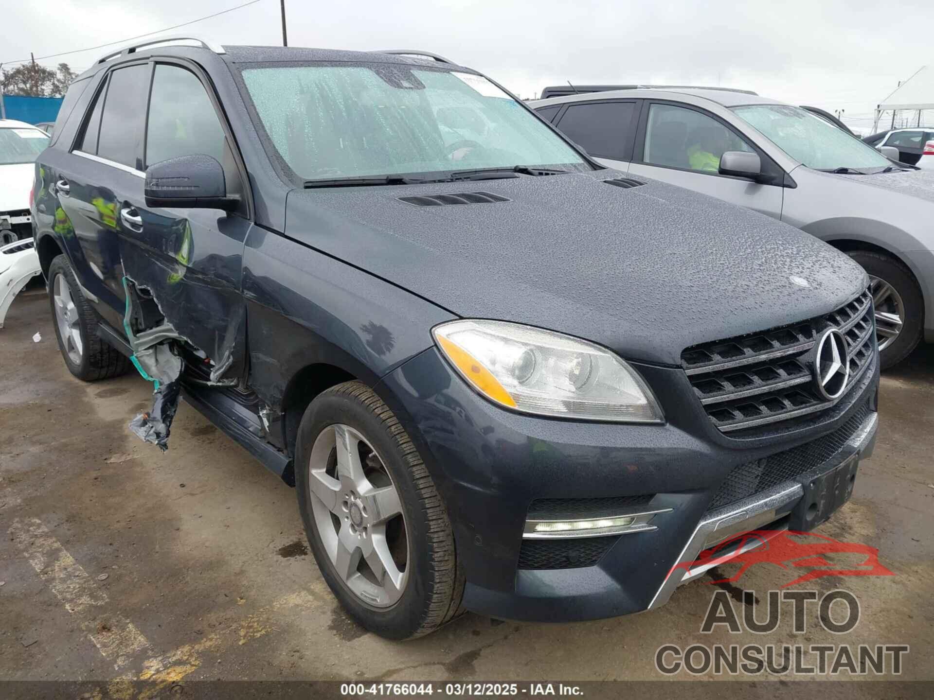 MERCEDES-BENZ ML 350 2014 - 4JGDA5JB8EA308784