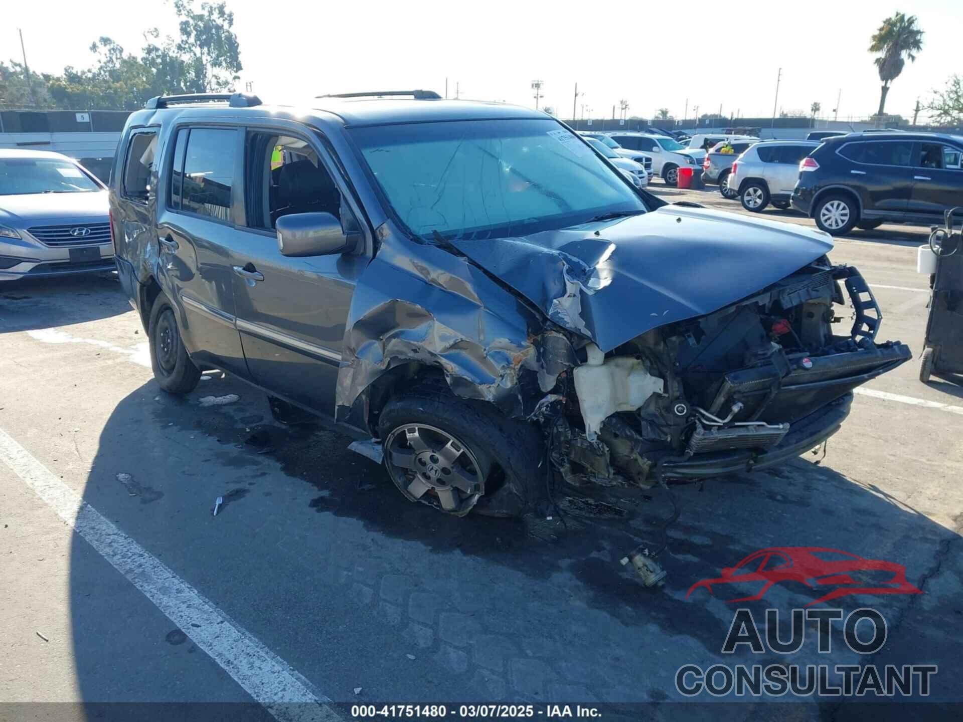 HONDA PILOT 2011 - 5FNYF3H95BB036809