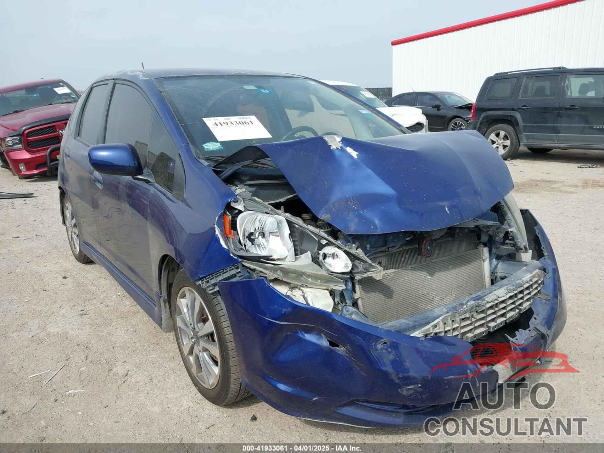 HONDA FIT 2013 - JHMGE8H54DC027896