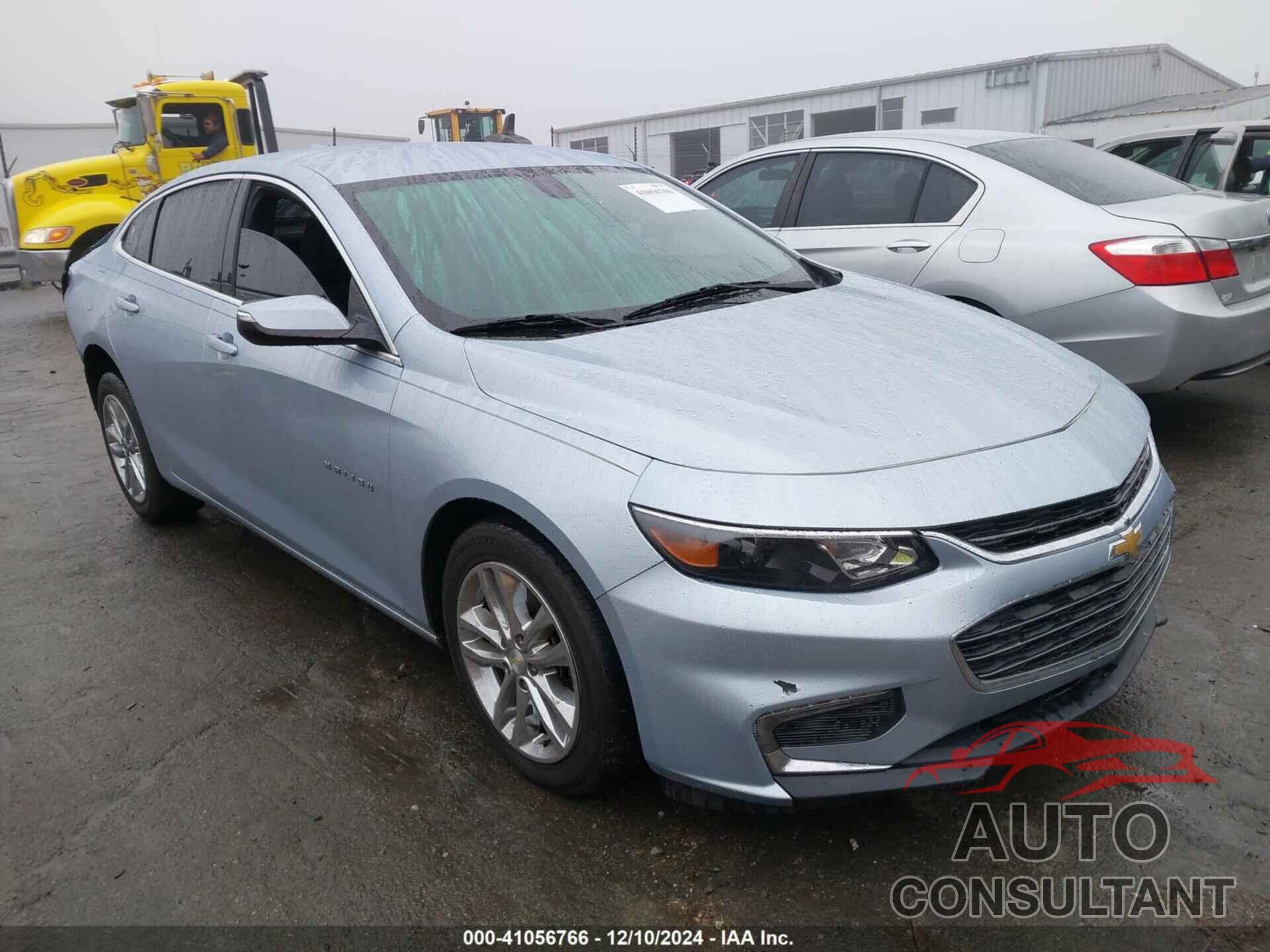 CHEVROLET MALIBU 2018 - 1G1ZD5STXJF193944